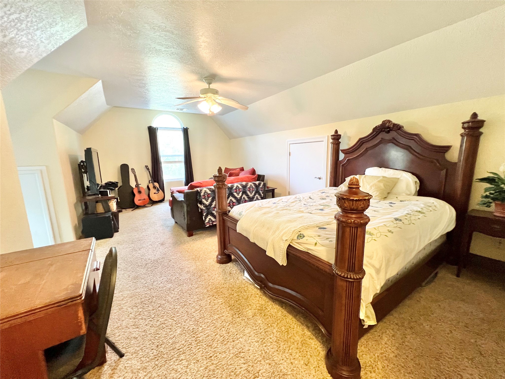 This huge room is suitable for a living area and bedroom and also has it's own private bathroom!