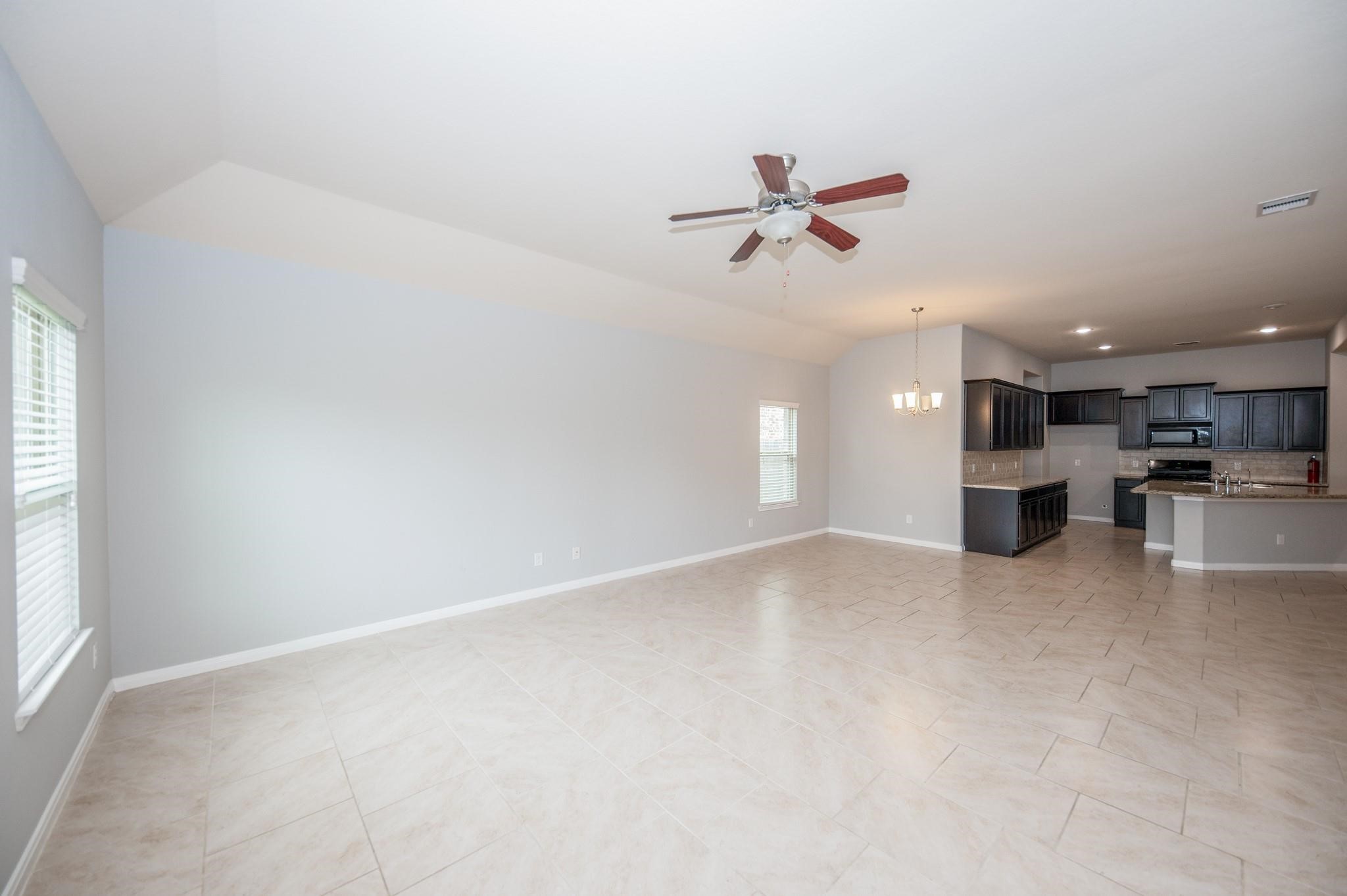 9531 Mcdowell Drive, Rosenberg, TX 77469