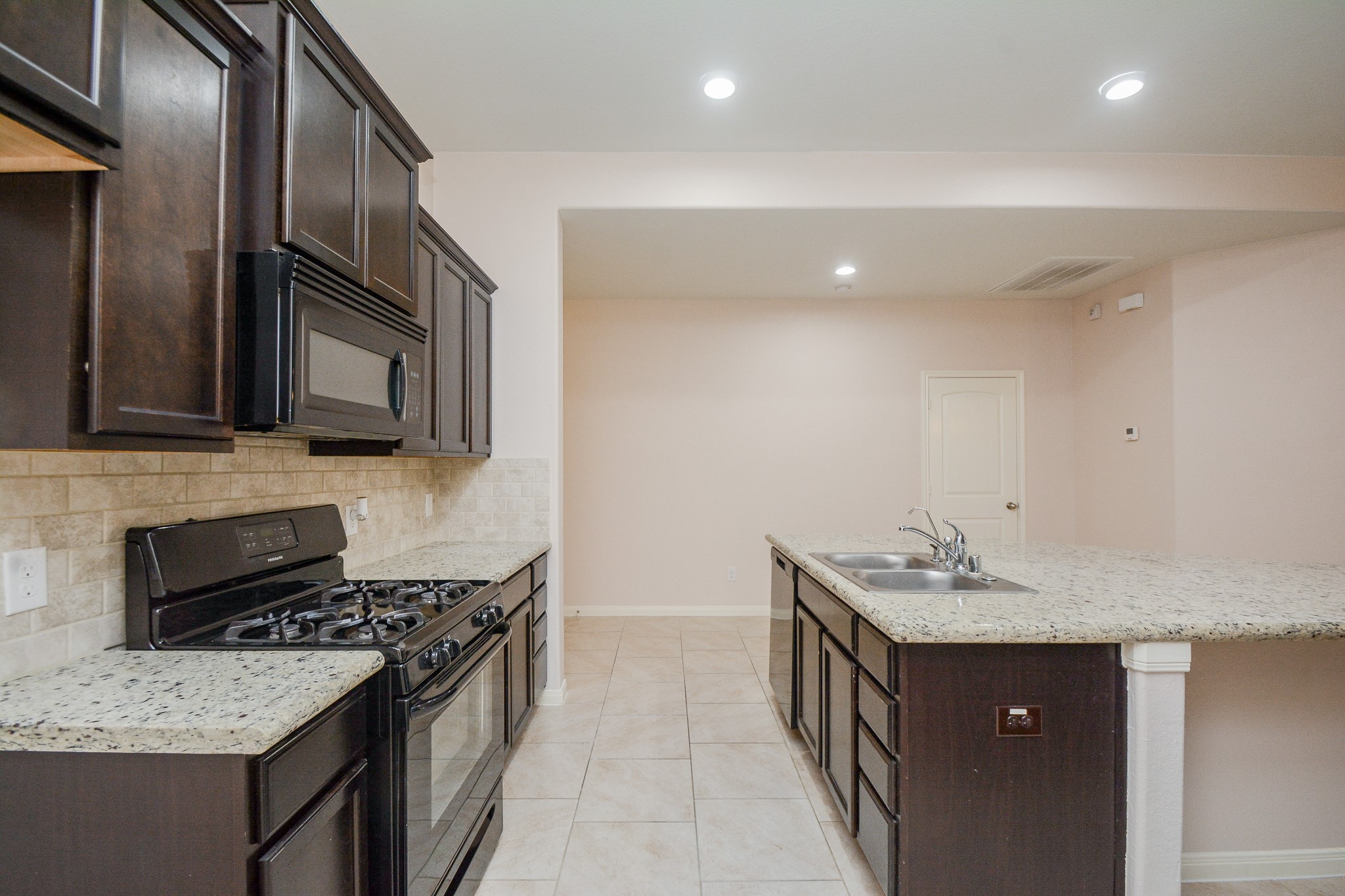 9531 Mcdowell Drive, Rosenberg, TX 77469