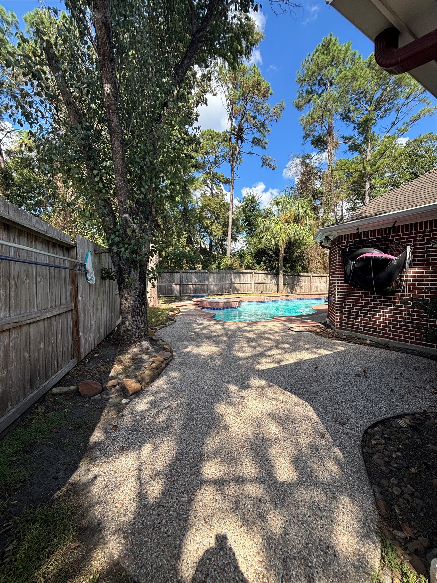 3411 Cedar Mill Court, Houston, TX 77345