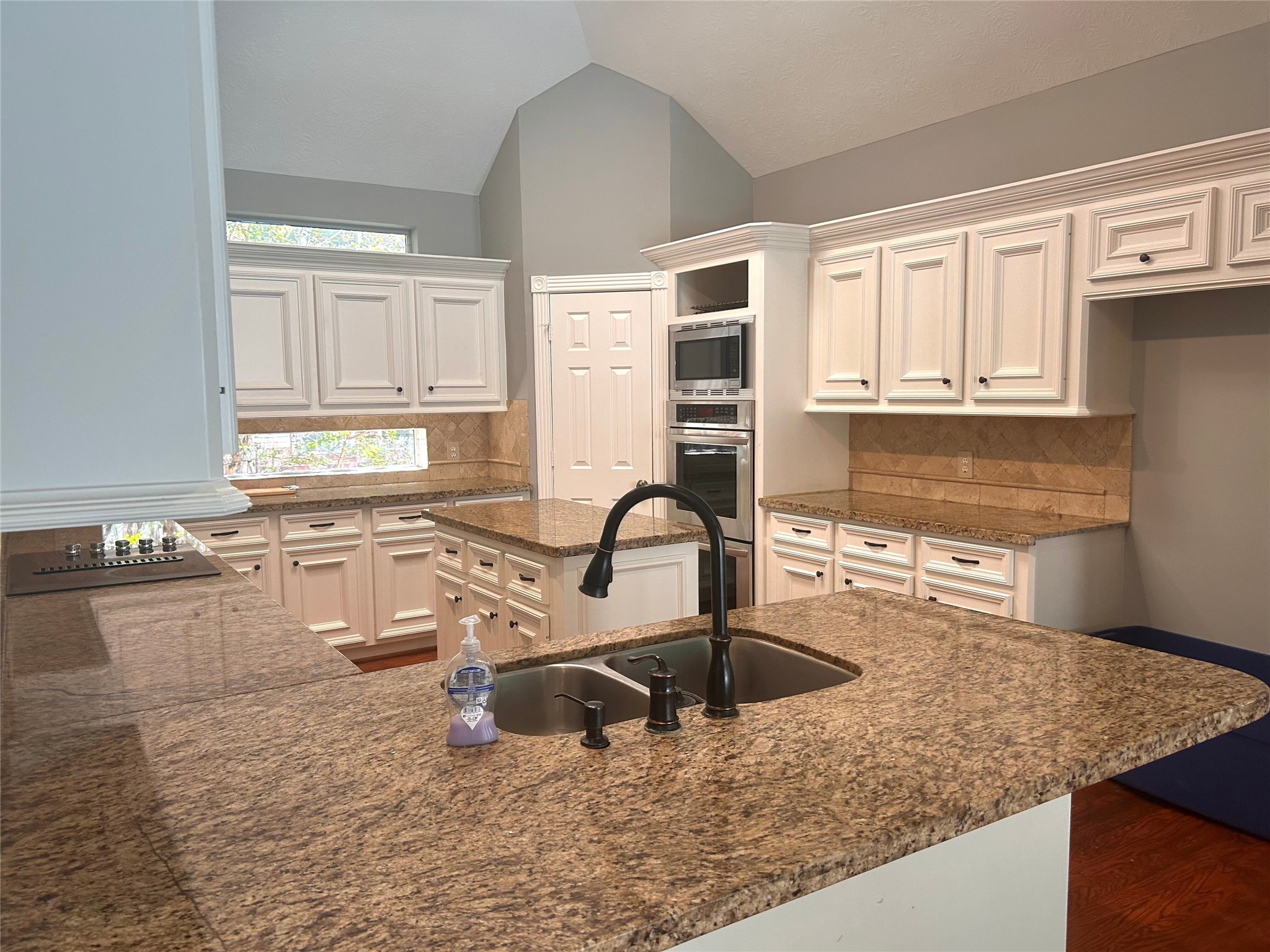 3411 Cedar Mill Court, Houston, TX 77345 3411 Cedar Mill Court, Houston, TX 77345