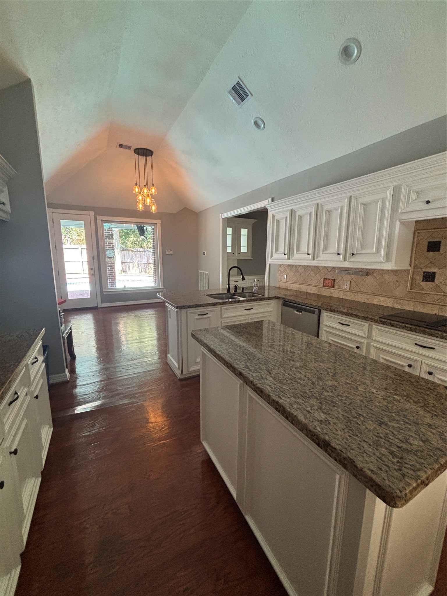 3411 Cedar Mill Court, Houston, TX 77345