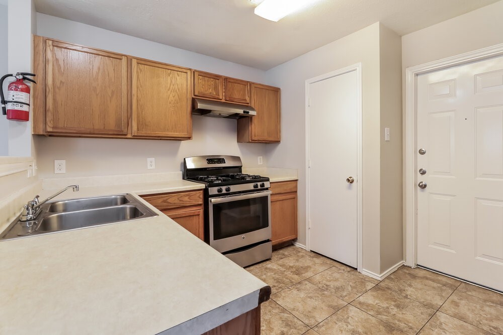 6511 Mccharen Court, Houston, TX 77086