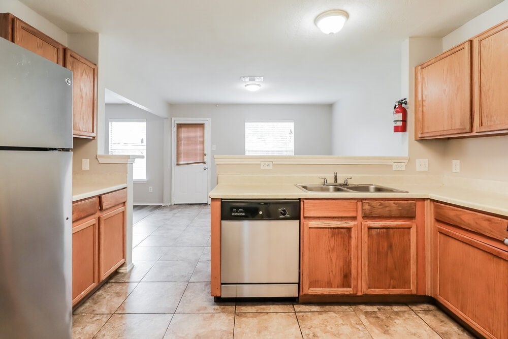 6511 Mccharen Court, Houston, TX 77086