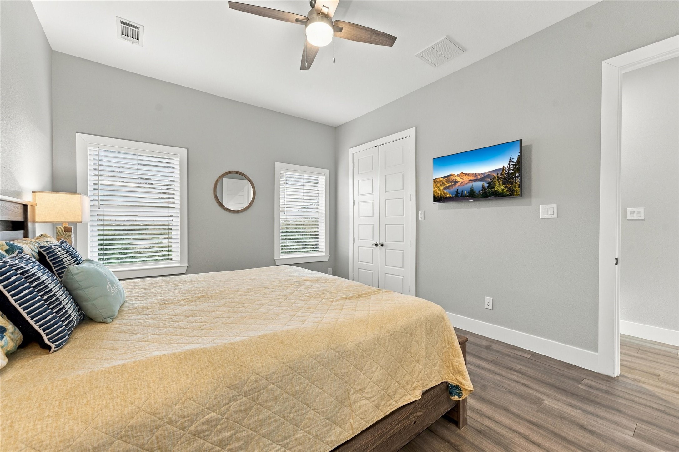 3931 Laguna Drive, Galveston, TX 77554
