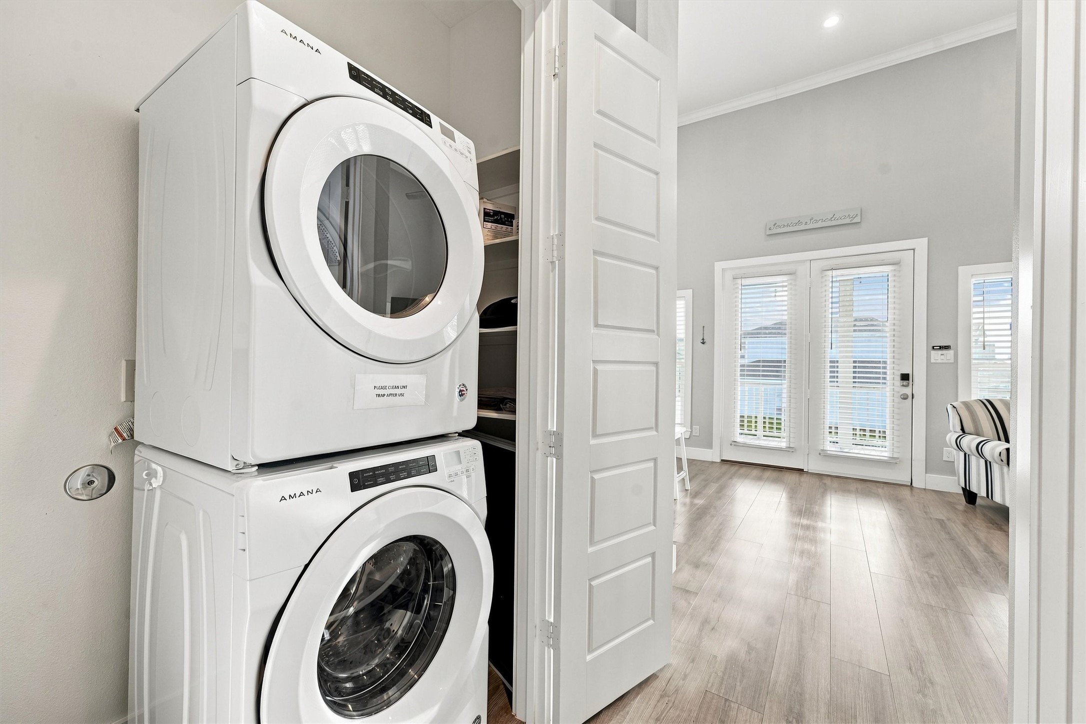 3931 Laguna Drive, Galveston, TX 77554