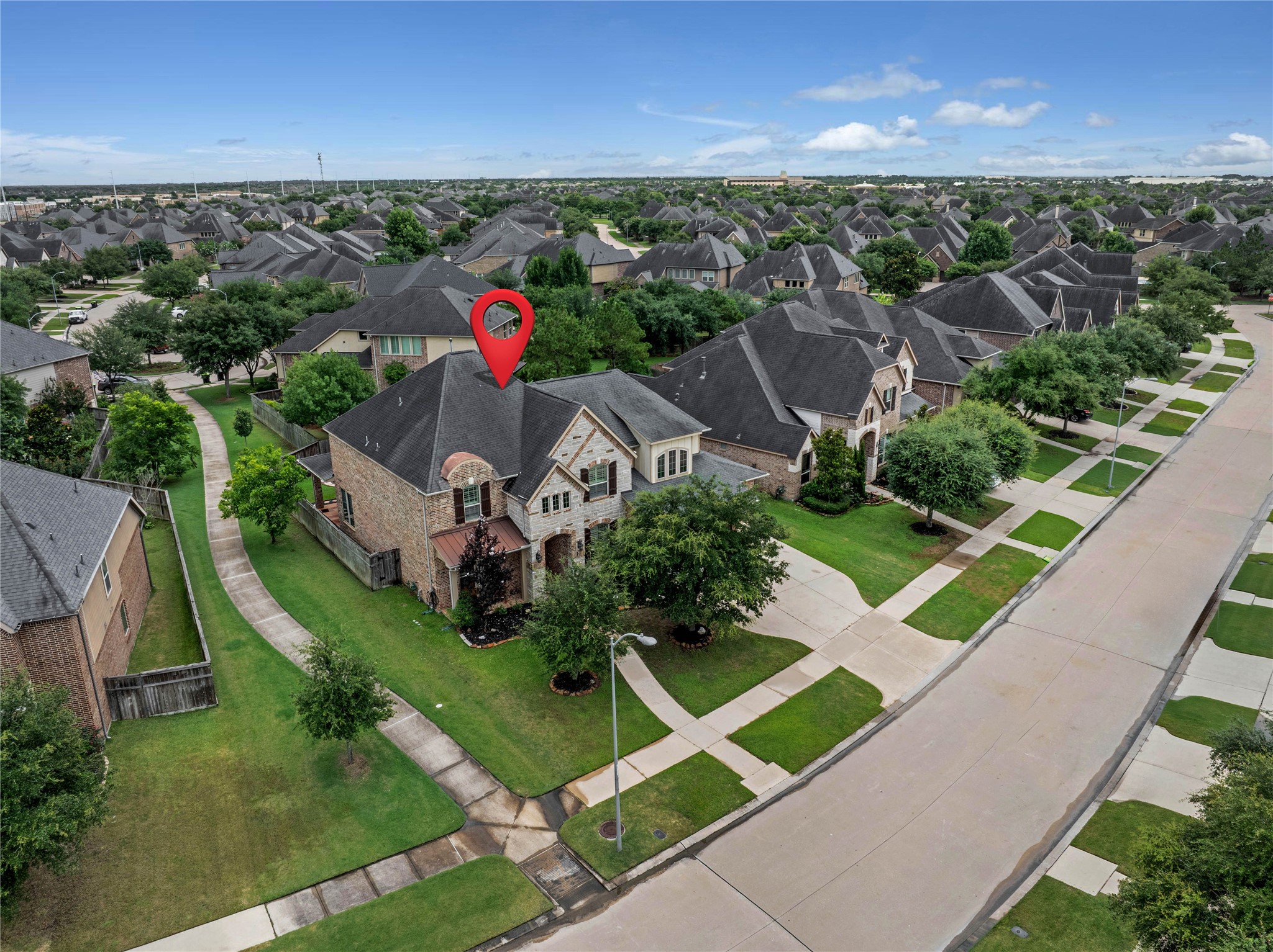 Welcome to 27707 Lakeway Trail Ln. in the HEIGHTS section of Cross Creek Ranch! Its prime location offers close proximity to schools, shopping, and convenient access to both FM 1463 and Texas Heritage Parkway. Welcome to 27707 Lakeway Trail Ln. in the HEIGHTS section of Cross Creek Ranch! Its prime location offers close proximity to schools, shopping, and convenient access to both FM 1463 and Texas Heritage Parkway.