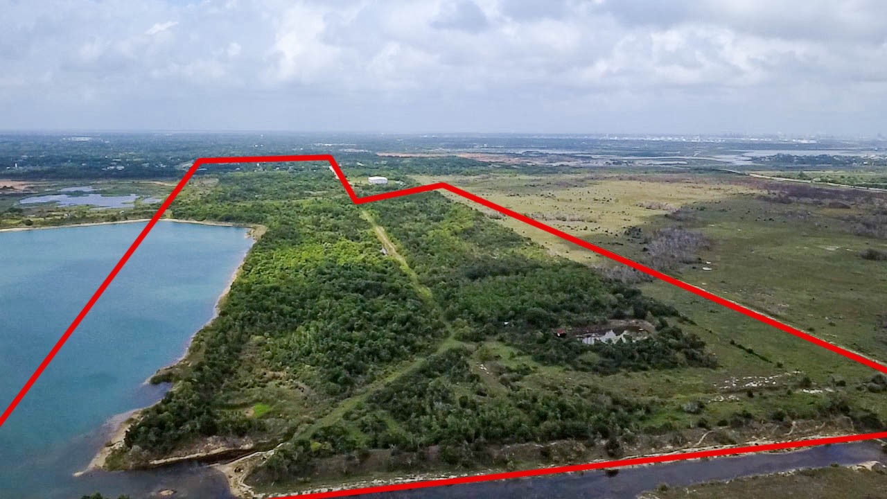 7600 Gulf Street, Hitchcock, TX 77563