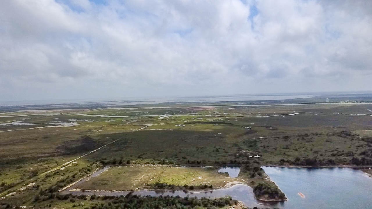7600 Gulf Street, Hitchcock, TX 77563