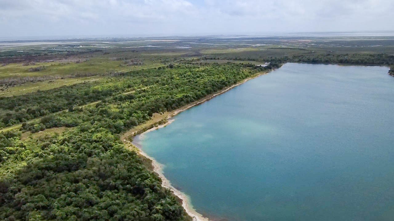 7600 Gulf Street, Hitchcock, TX 77563