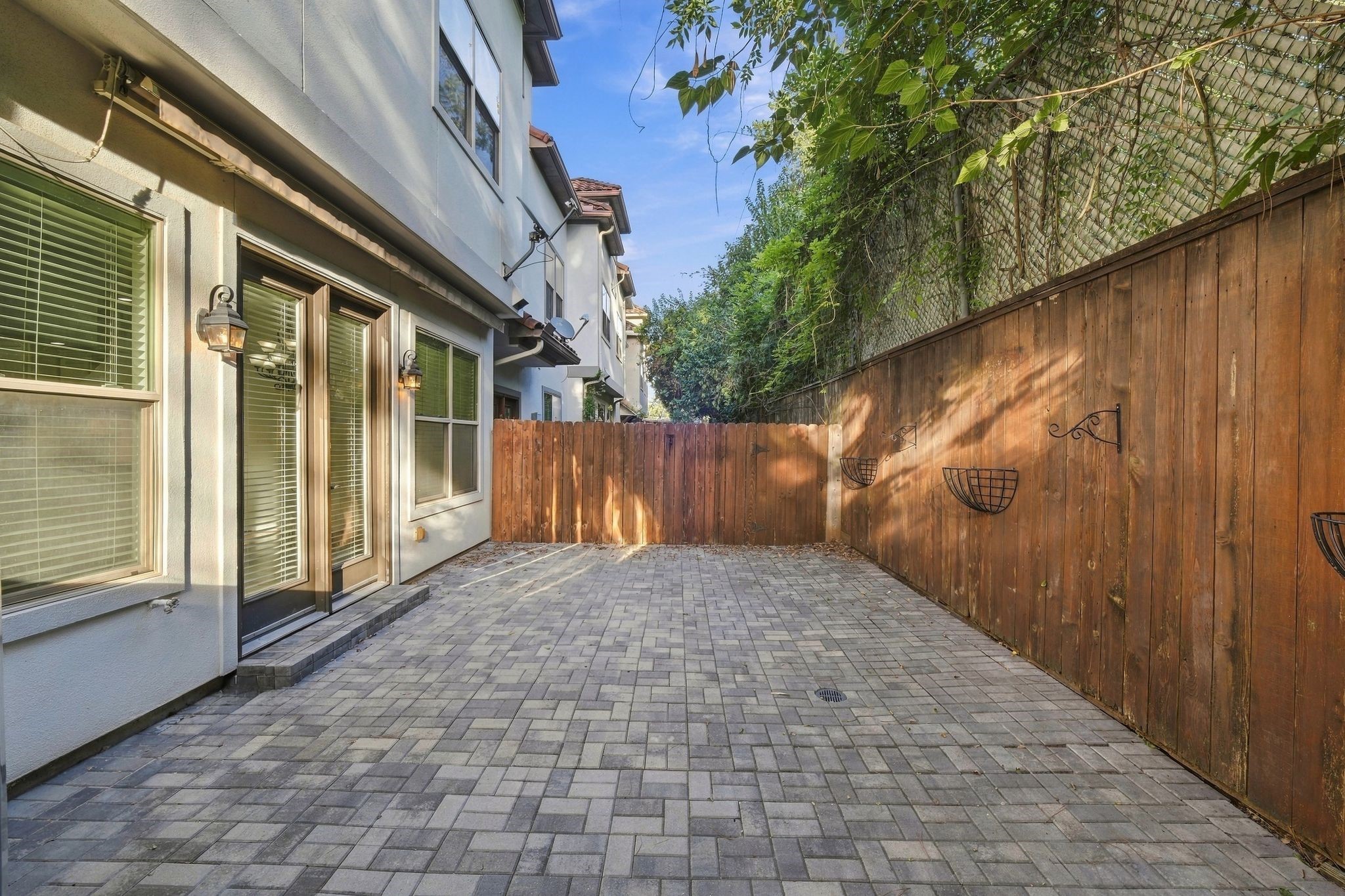 5531 Pine Street, #I, Houston, TX 77081