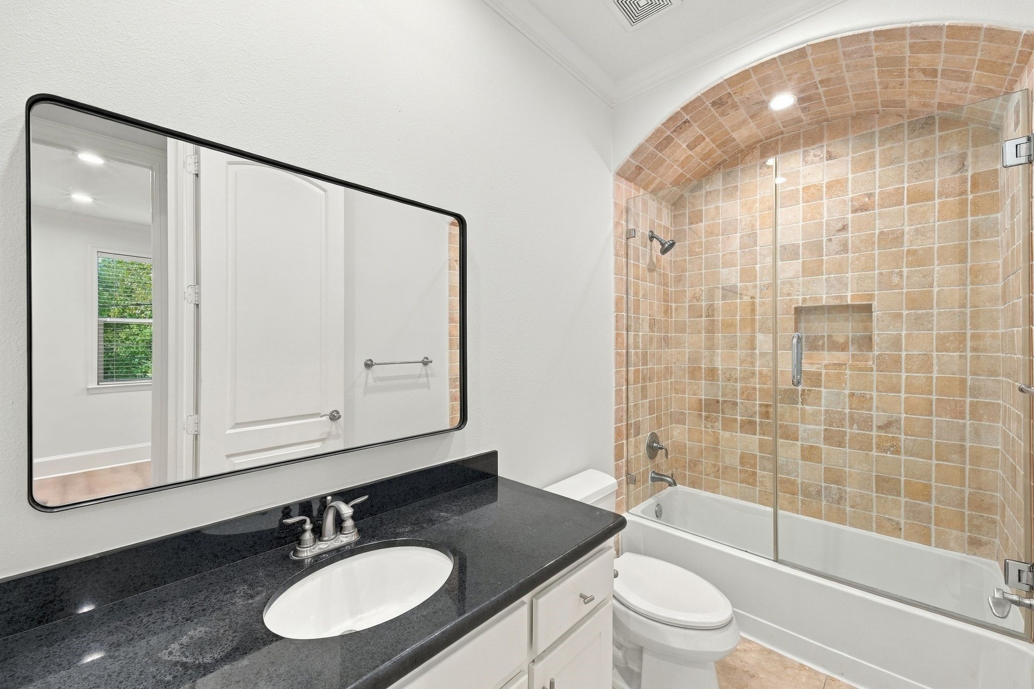 5531 Pine Street, #I, Houston, TX 77081