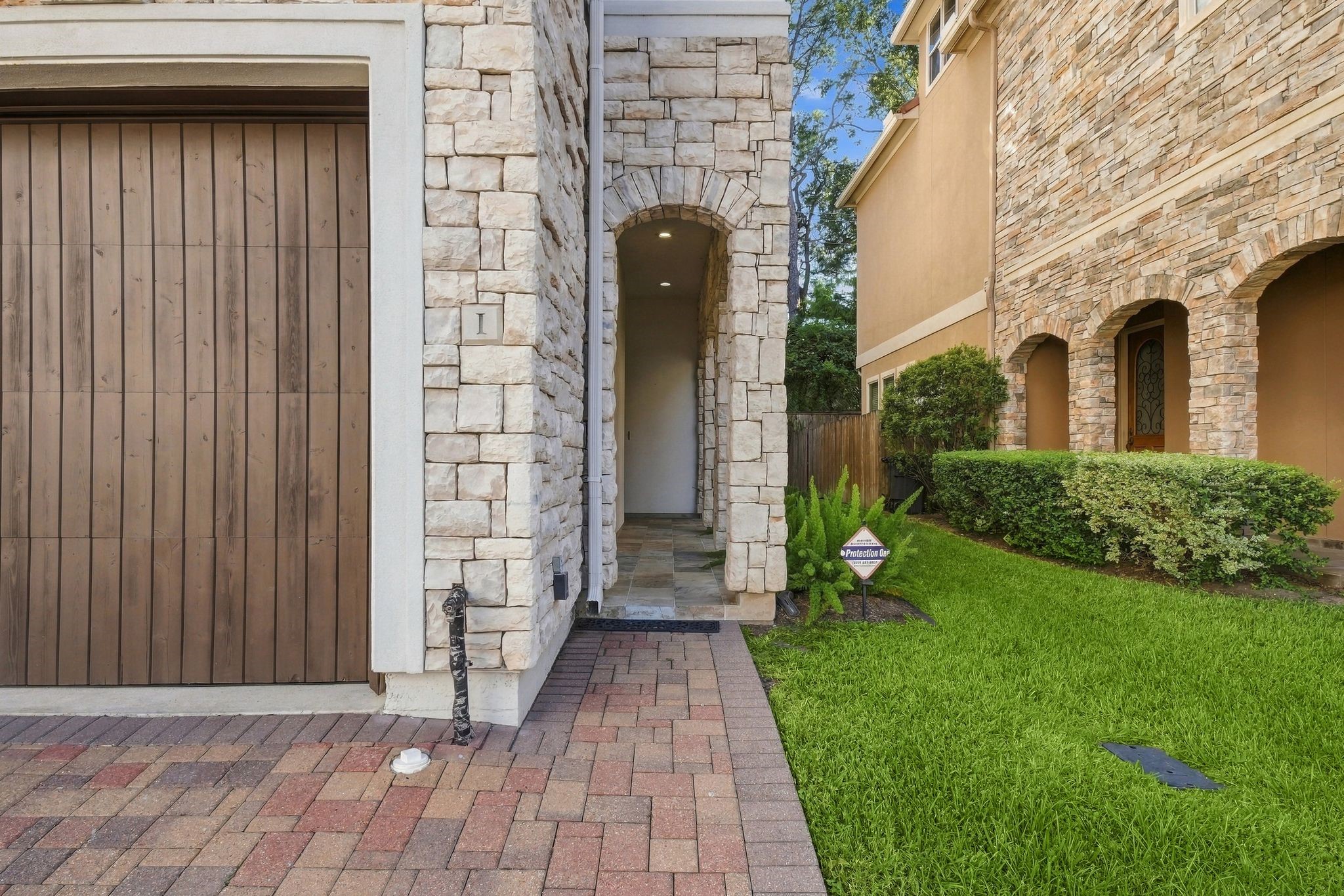 5531 Pine Street, #I, Houston, TX 77081