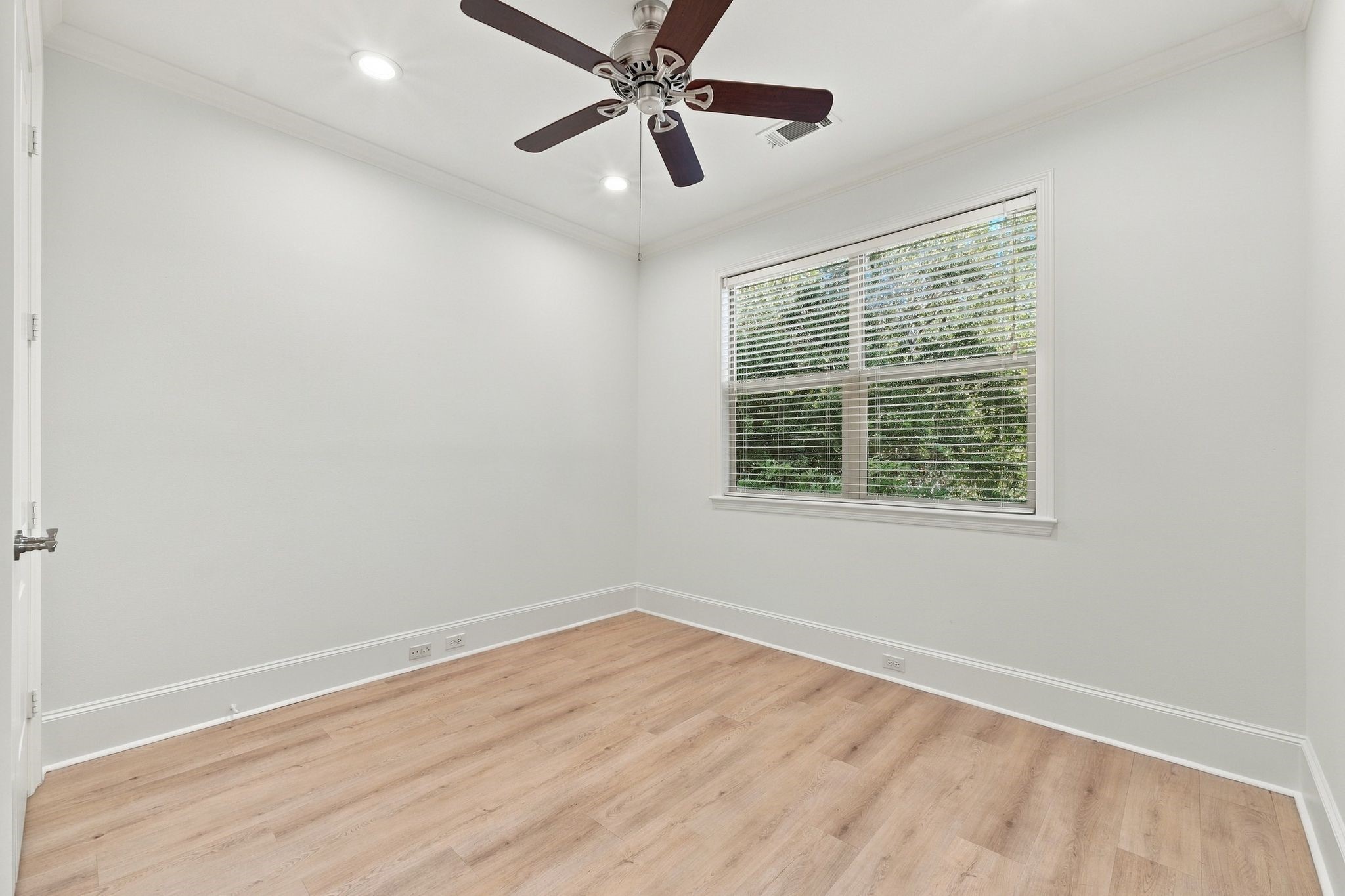 5531 Pine Street, #I, Houston, TX 77081