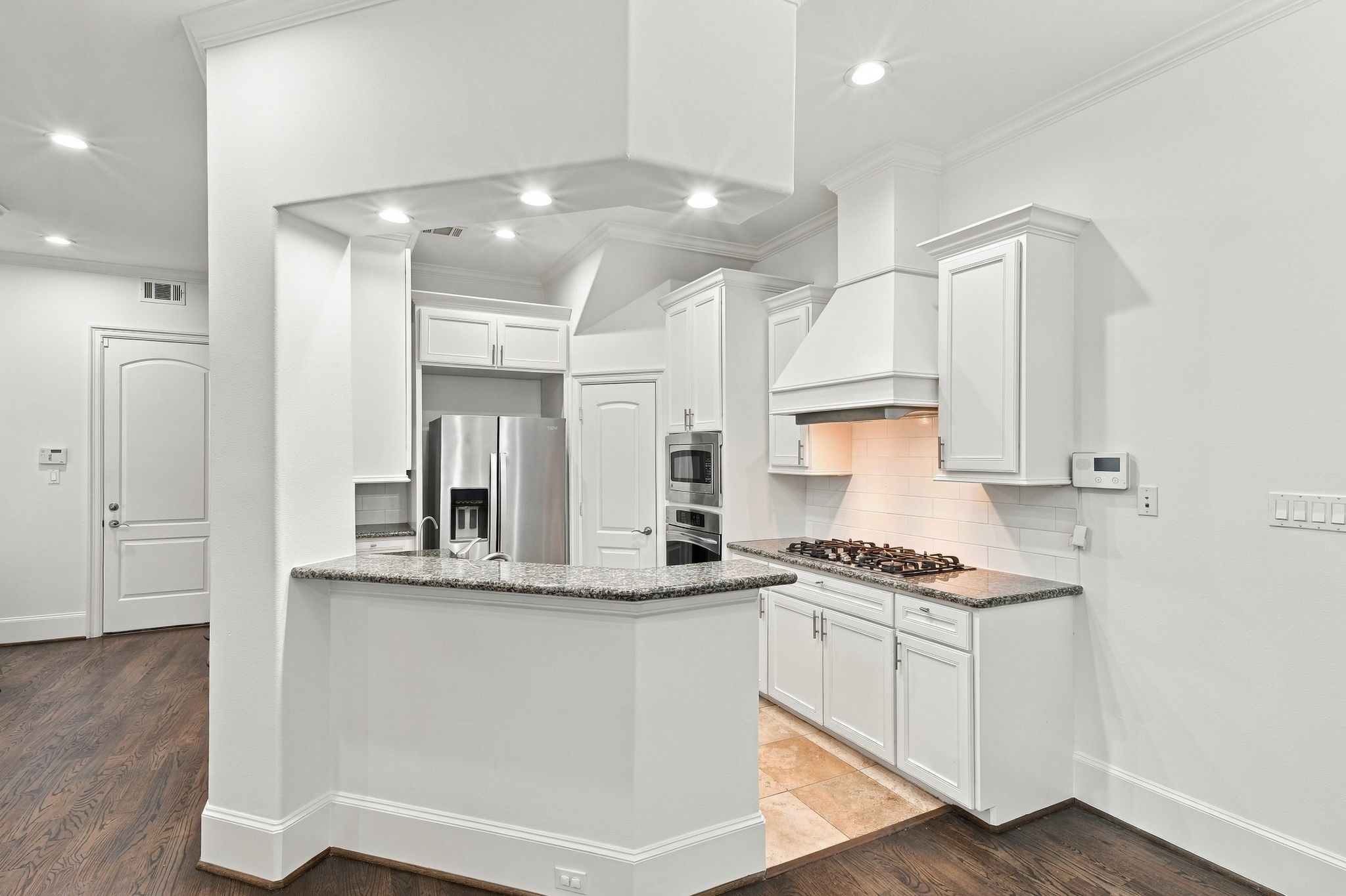 5531 Pine Street, #I, Houston, TX 77081