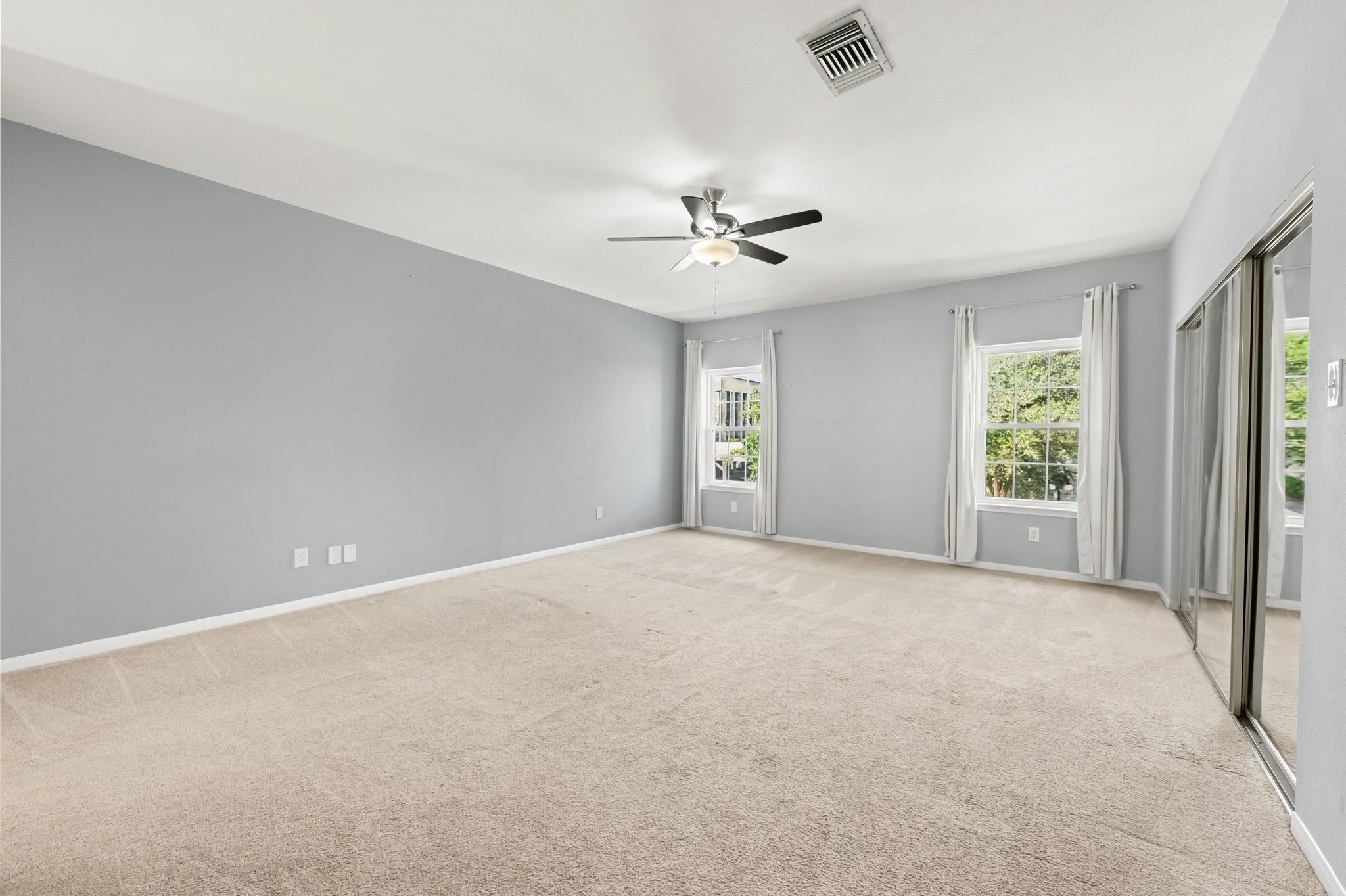 4001 Tanglewilde Street, #712, Houston, TX 77063