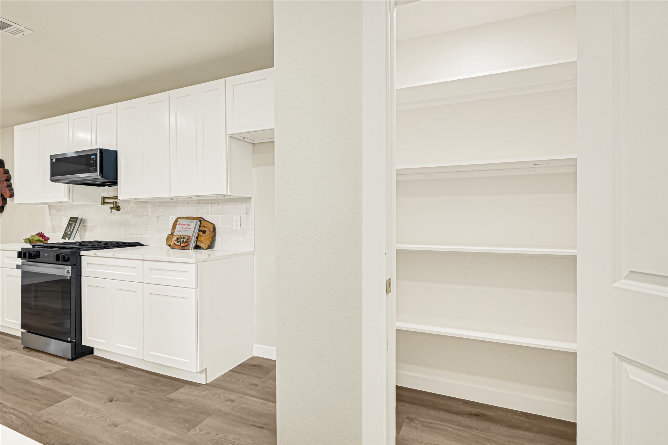 11102 Sagecanyon Drive, Houston, TX 77089