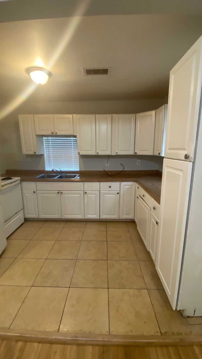 1918 Oleander Drive, La Marque, TX 77568 1918 Oleander Drive, La Marque, TX 77568