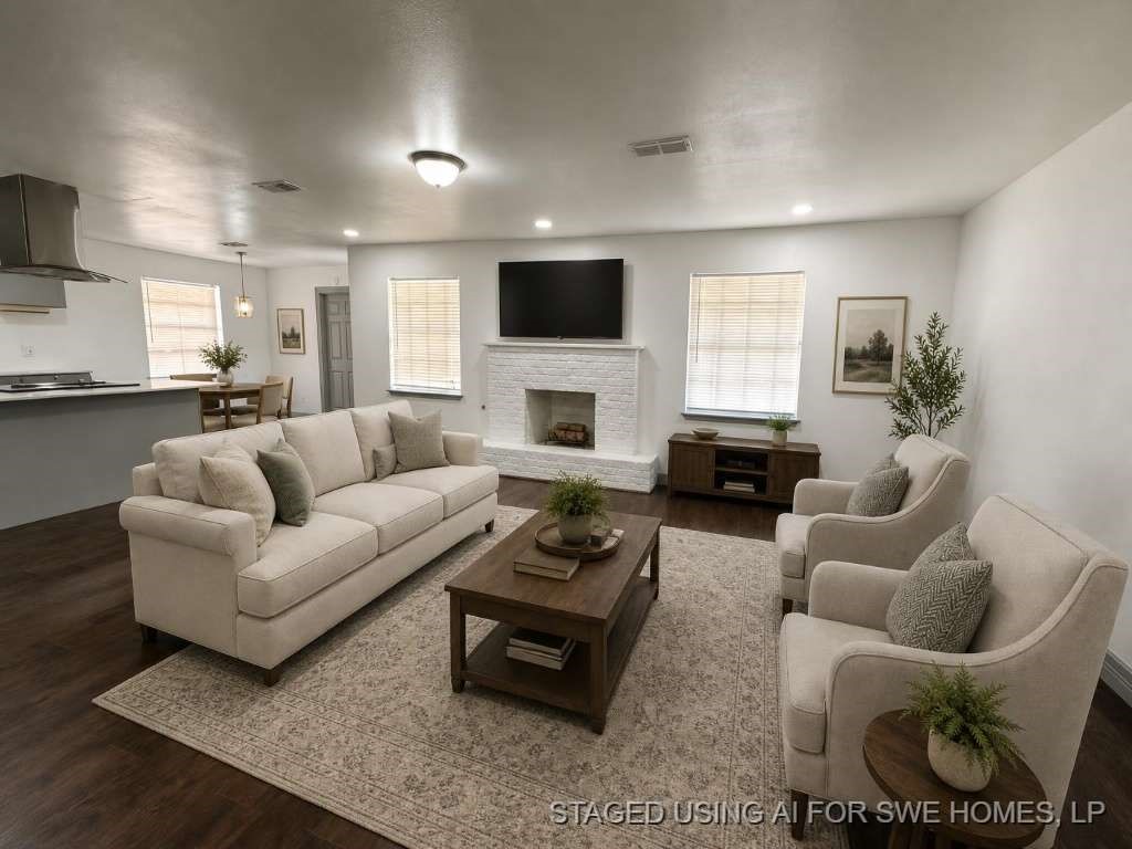 5850 Paisley Street, Houston, TX 77096