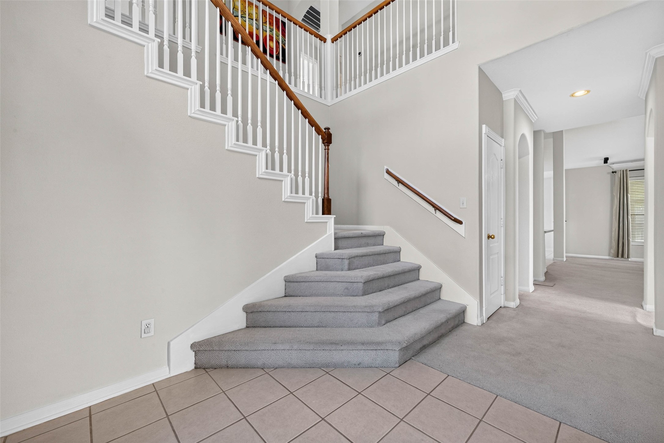 110 Annes Way, Stafford, TX 77477