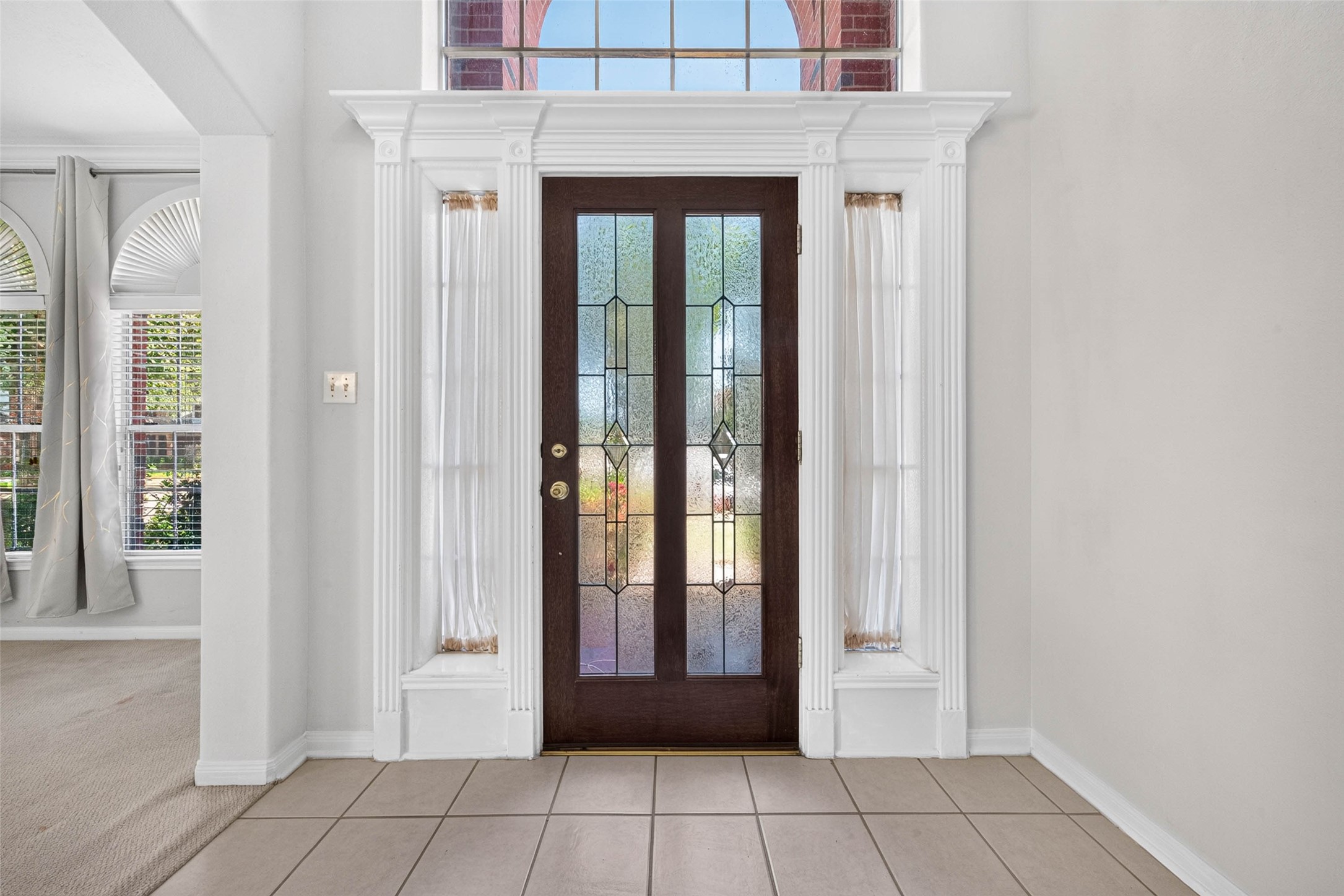 110 Annes Way, Stafford, TX 77477