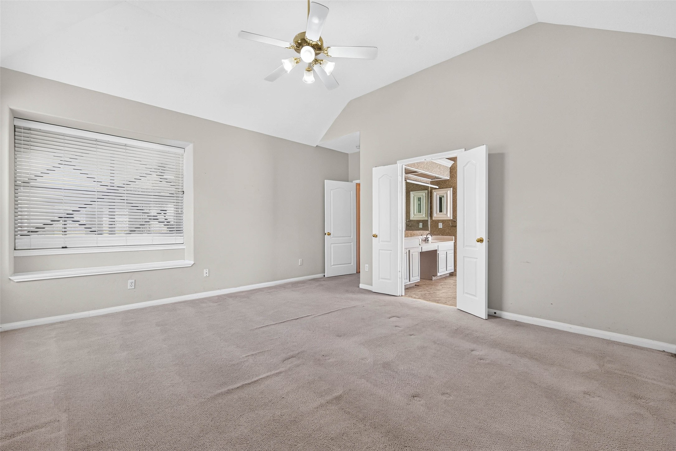 110 Annes Way, Stafford, TX 77477