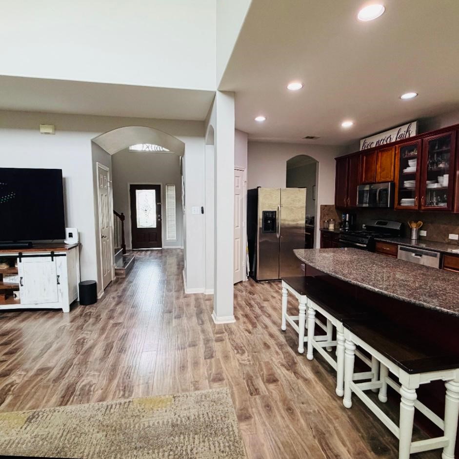1702 Lansing Cove Drive, Fresno, TX 77545