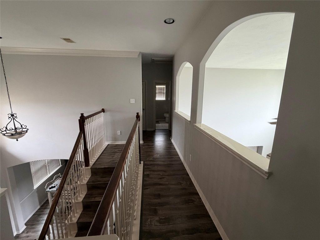 1702 Lansing Cove Drive, Fresno, TX 77545