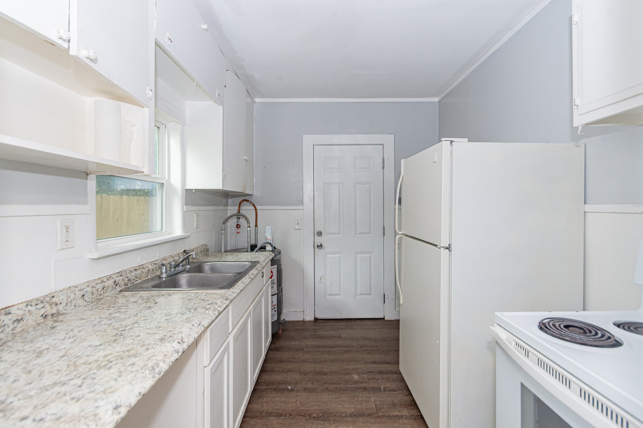 713 W Willis Street, Alvin, TX 77511