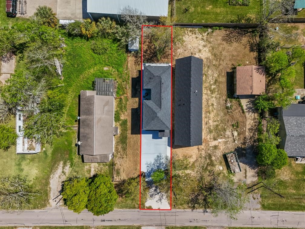 125 4th Street, San Leon, TX 77539