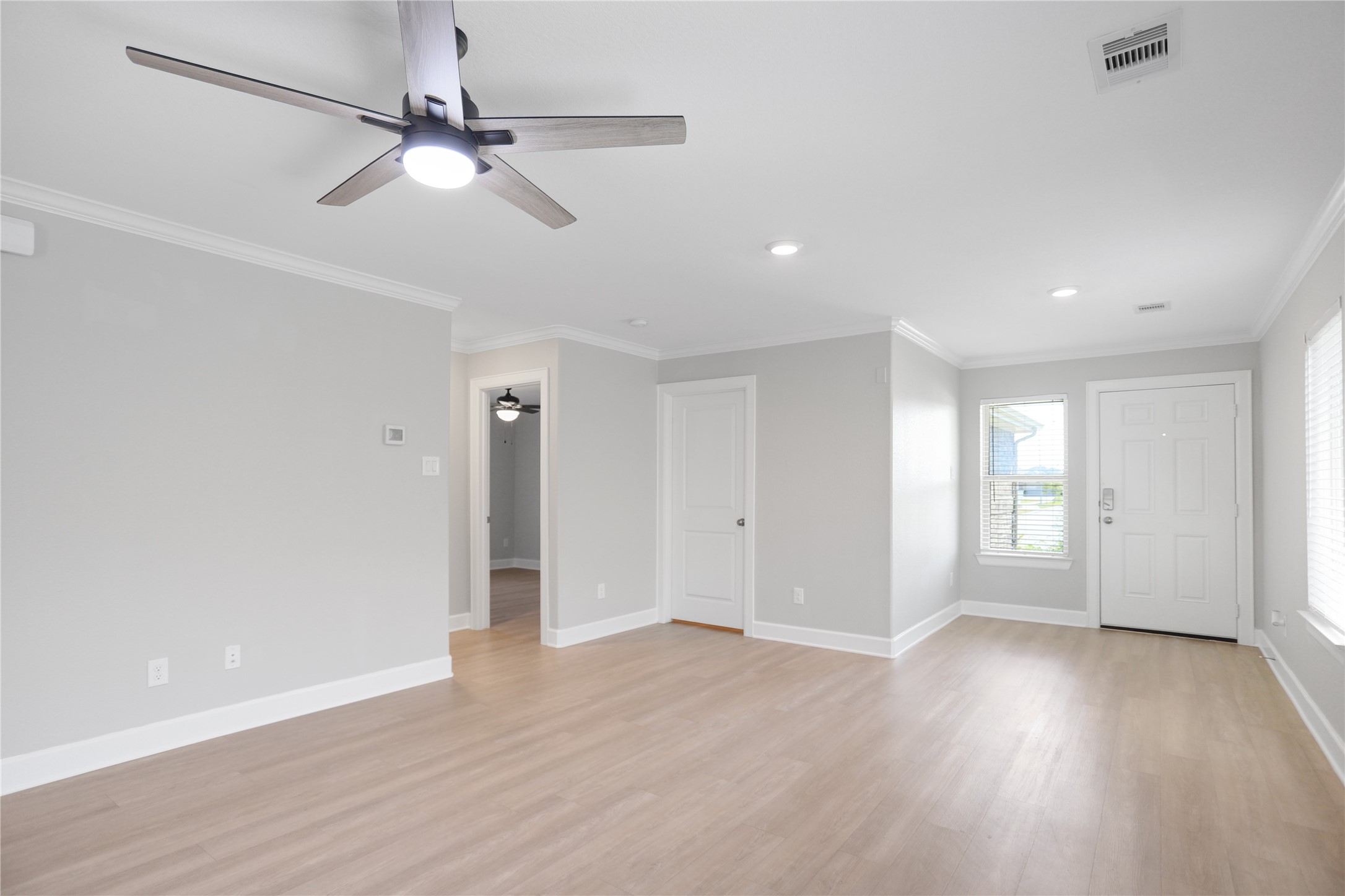 4235 Palmetto Grove Lane, Baytown, TX 77521