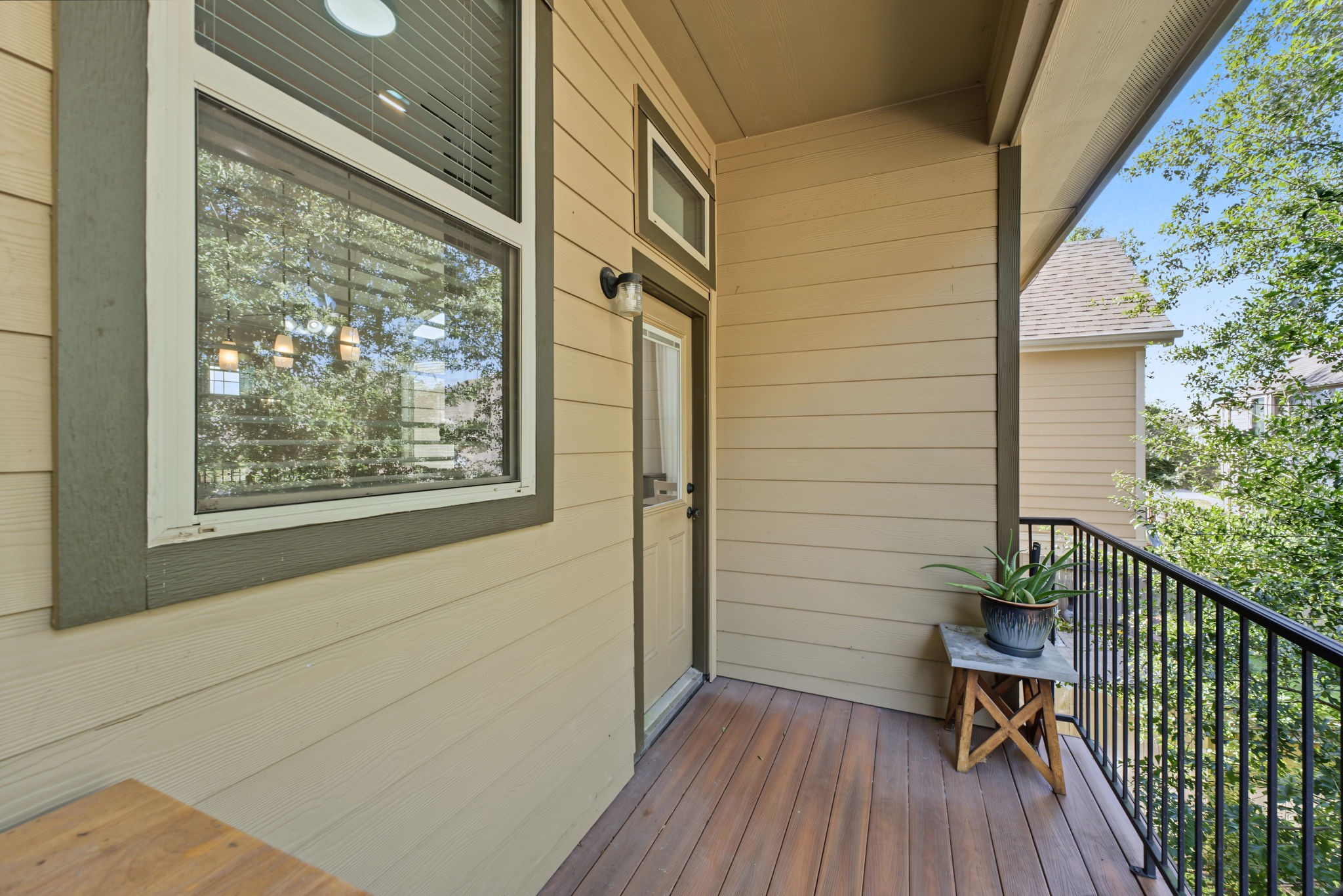 178 Biltmore Loop, Montgomery, TX 77316