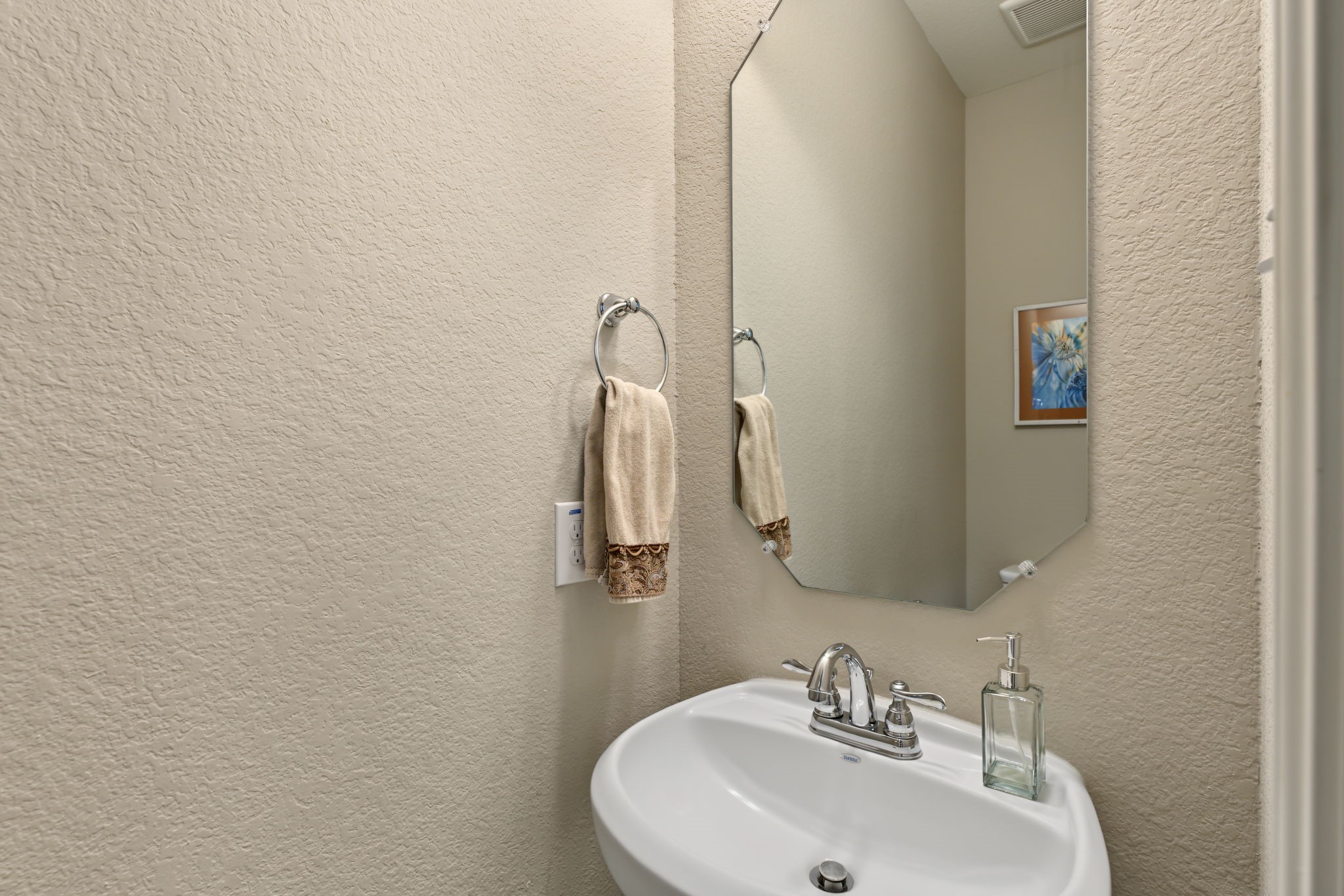 178 Biltmore Loop, Montgomery, TX 77316