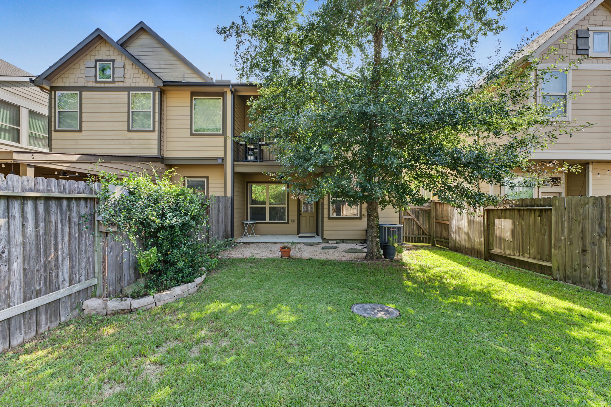 178 Biltmore Loop, Montgomery, TX 77316