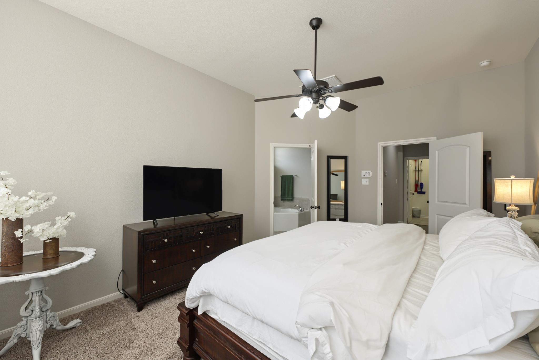 178 Biltmore Loop, Montgomery, TX 77316