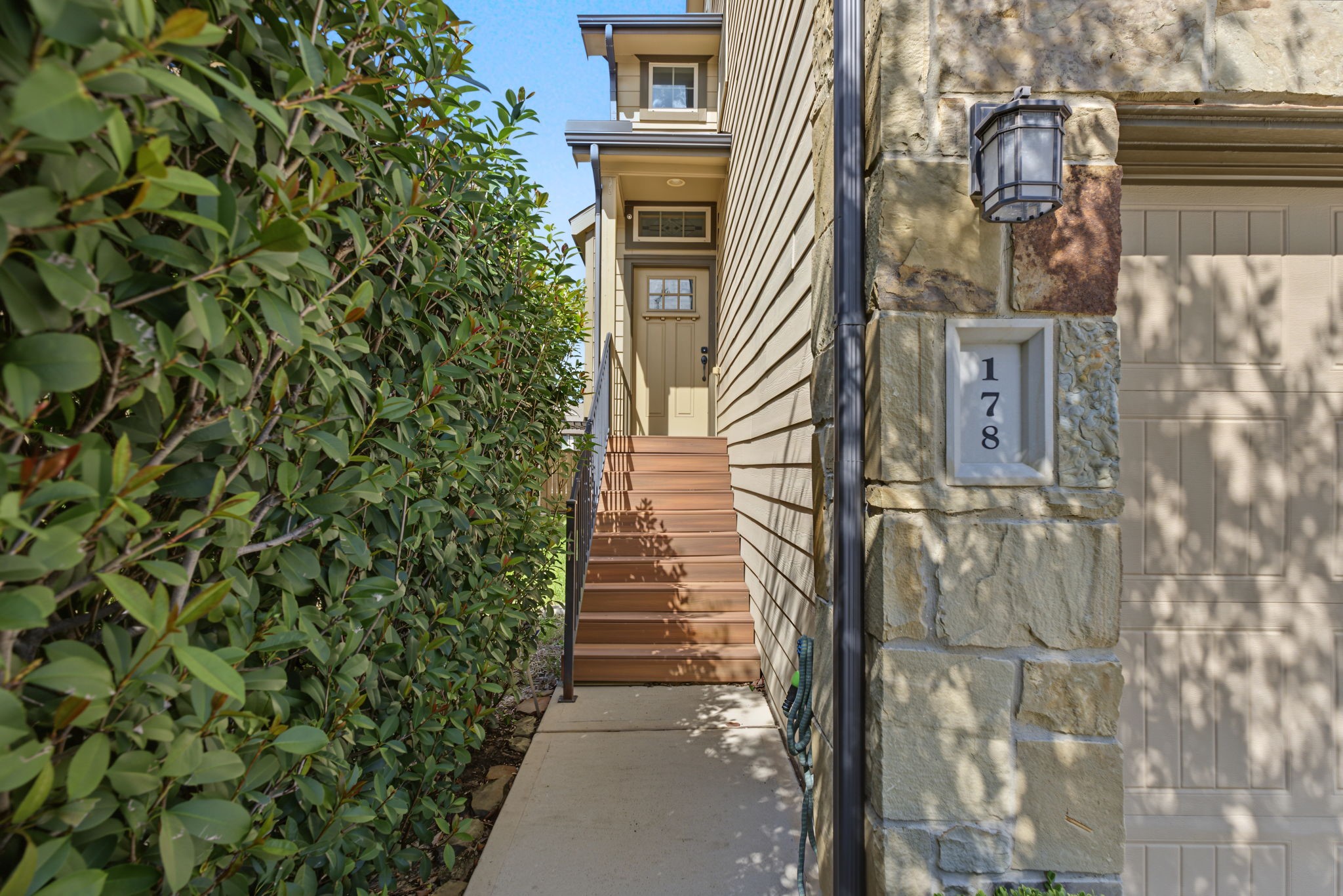 178 Biltmore Loop, Montgomery, TX 77316