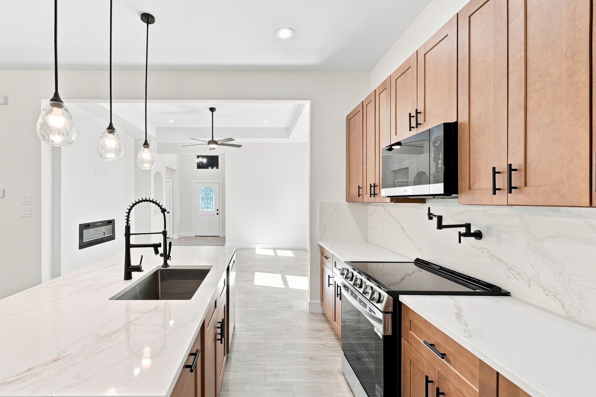 3020 Apache Street, Willis, TX 77378