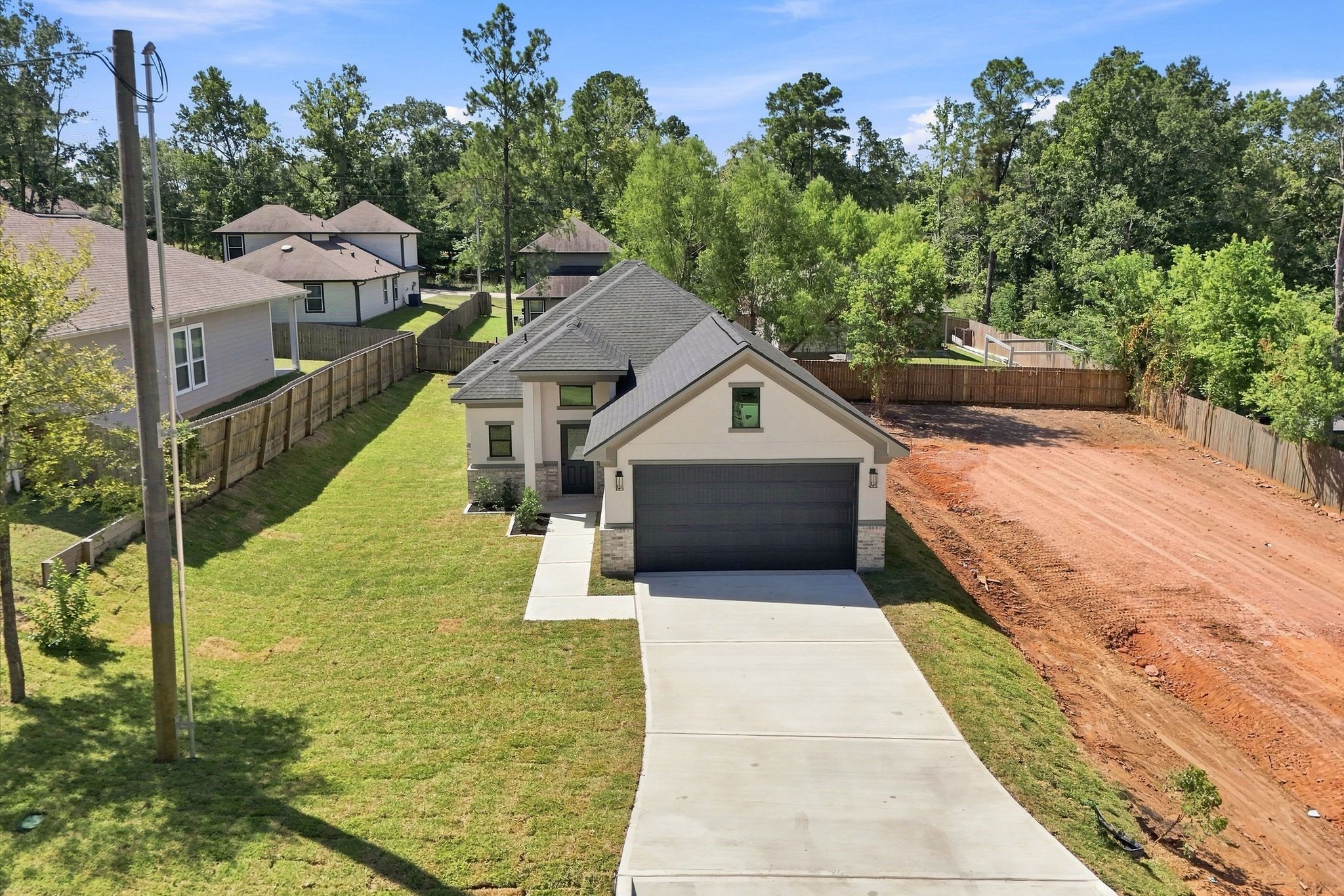 3020 Apache Street, Willis, TX 77378