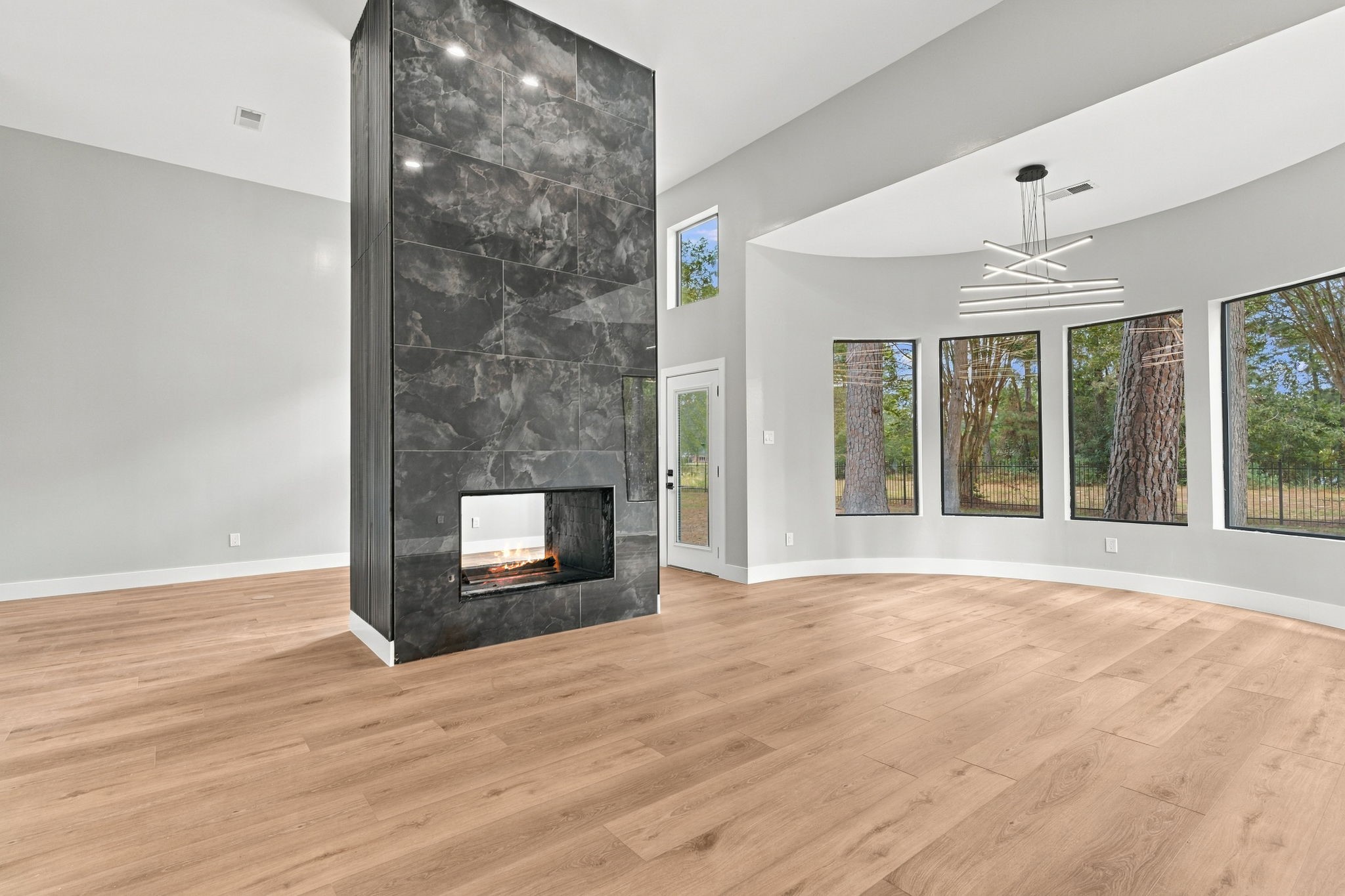 Primary Bedroom fireplace