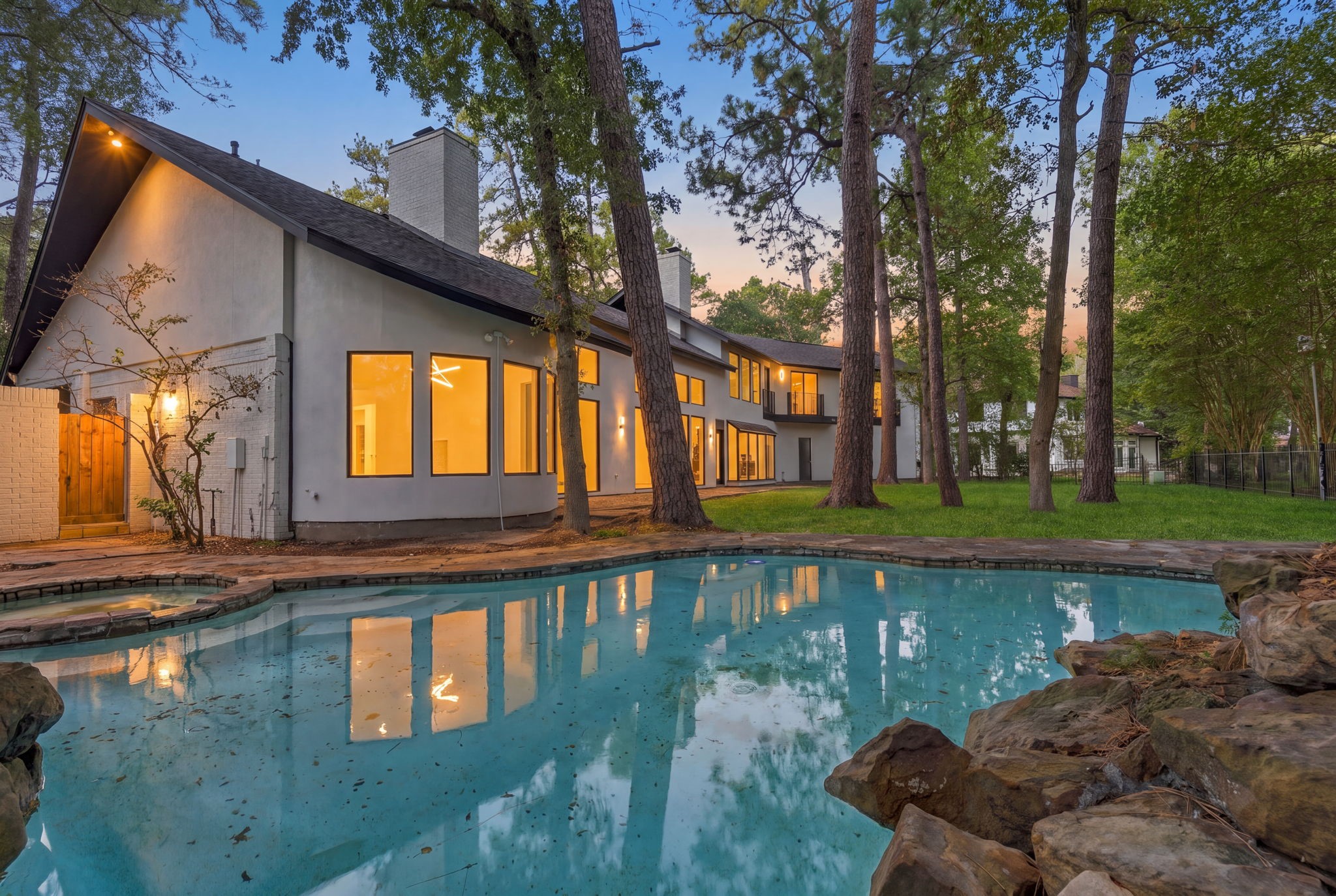 3 Rain Fern Court, The Woodlands, TX 77380