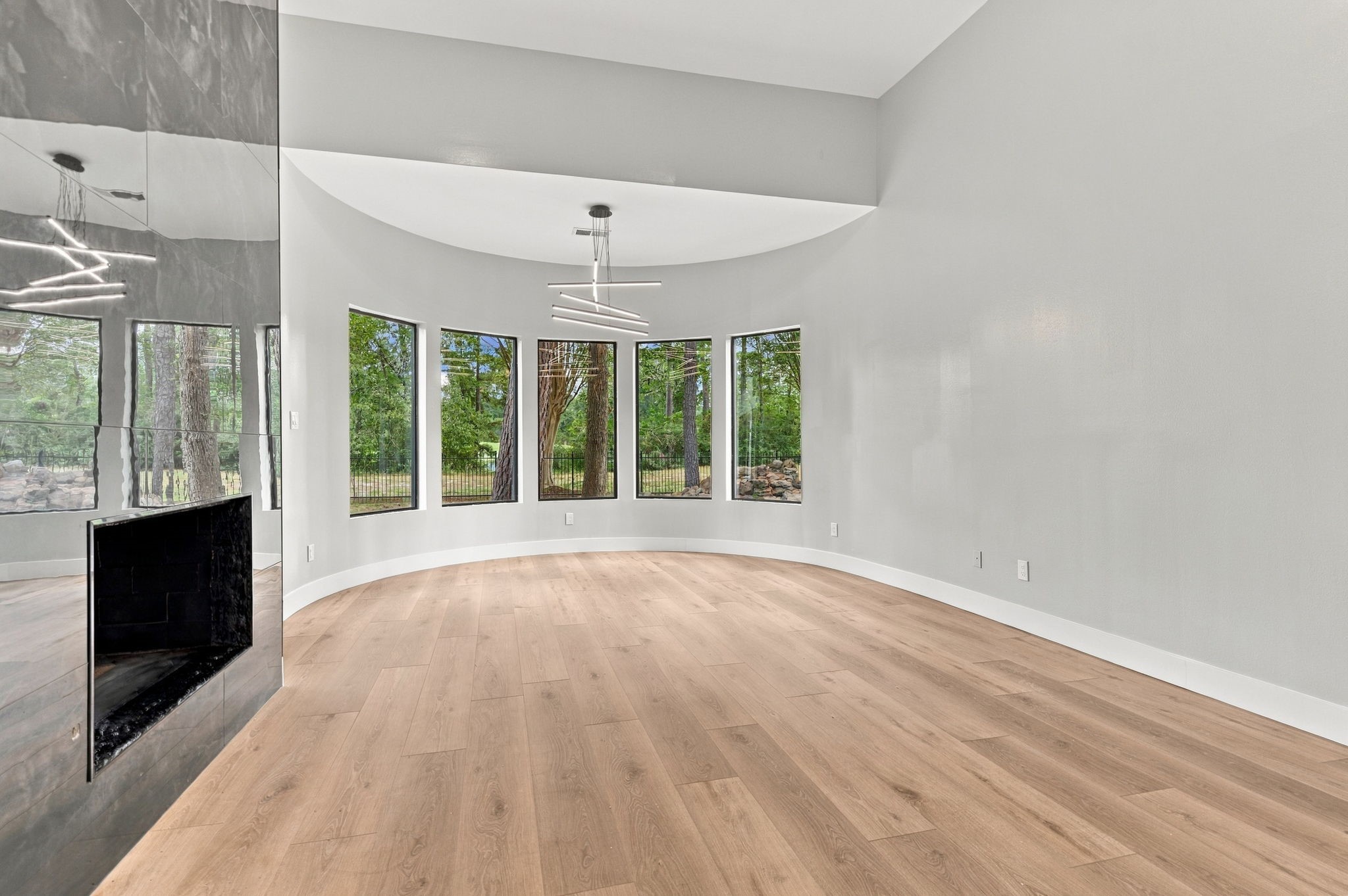3 Rain Fern Court, The Woodlands, TX 77380