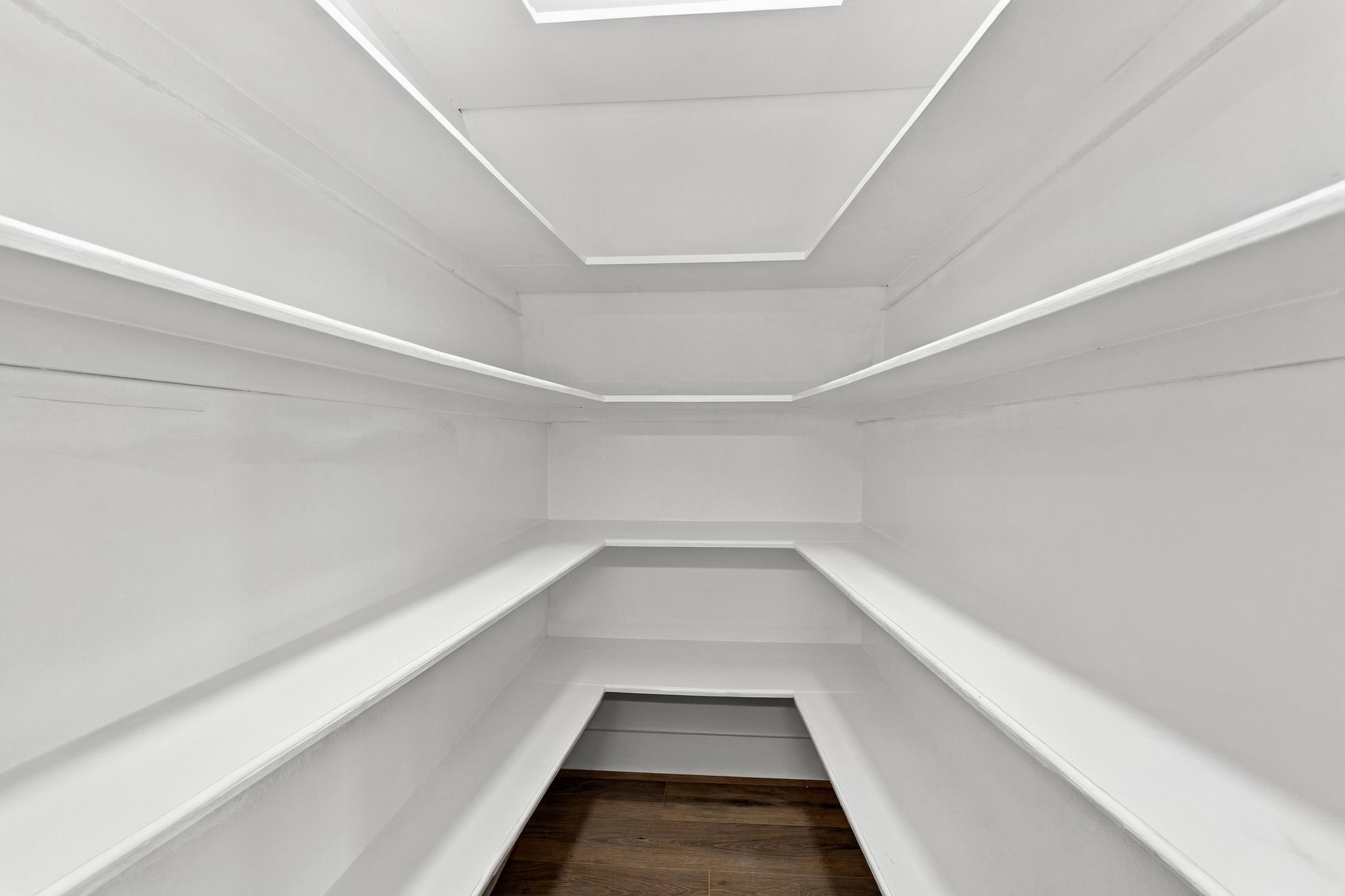 Spacious pantry space