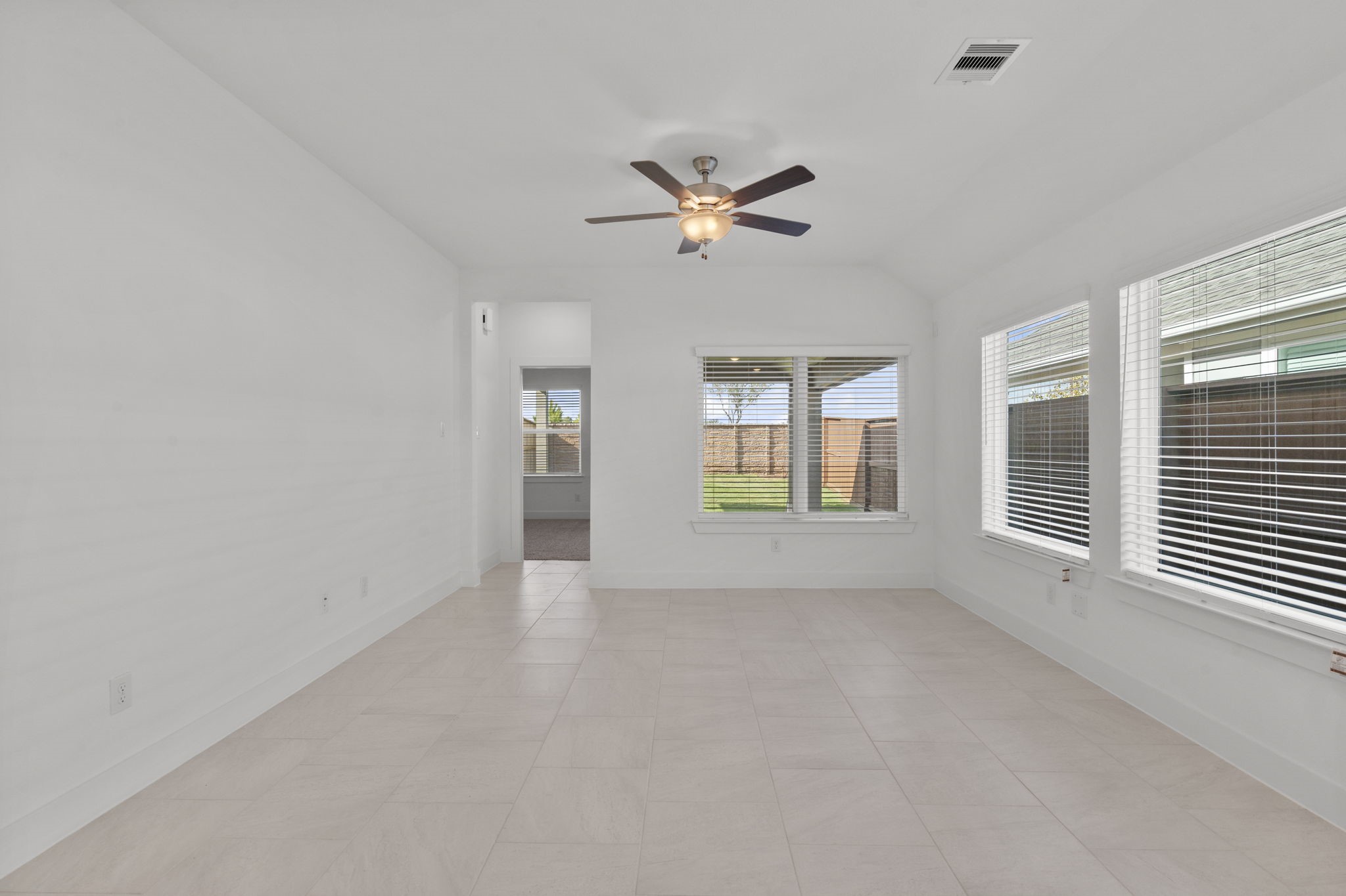 Photos are REPRESENTATIVE of the home /floor plan and are NOT of the actual home.  Selections, features, and room options vary.