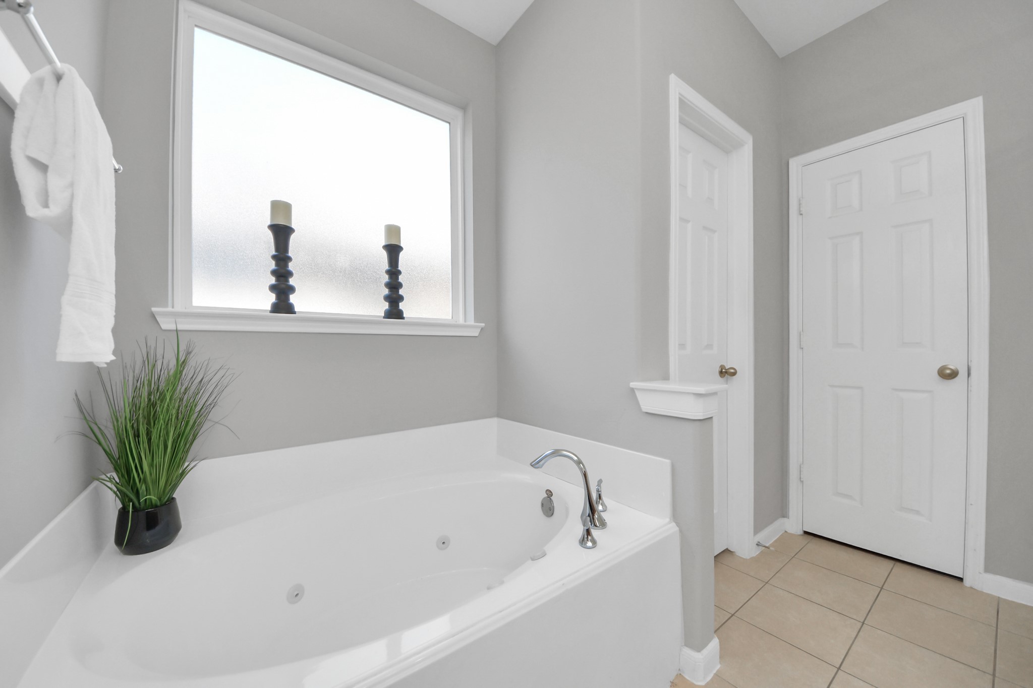 Relax in the jetted tub