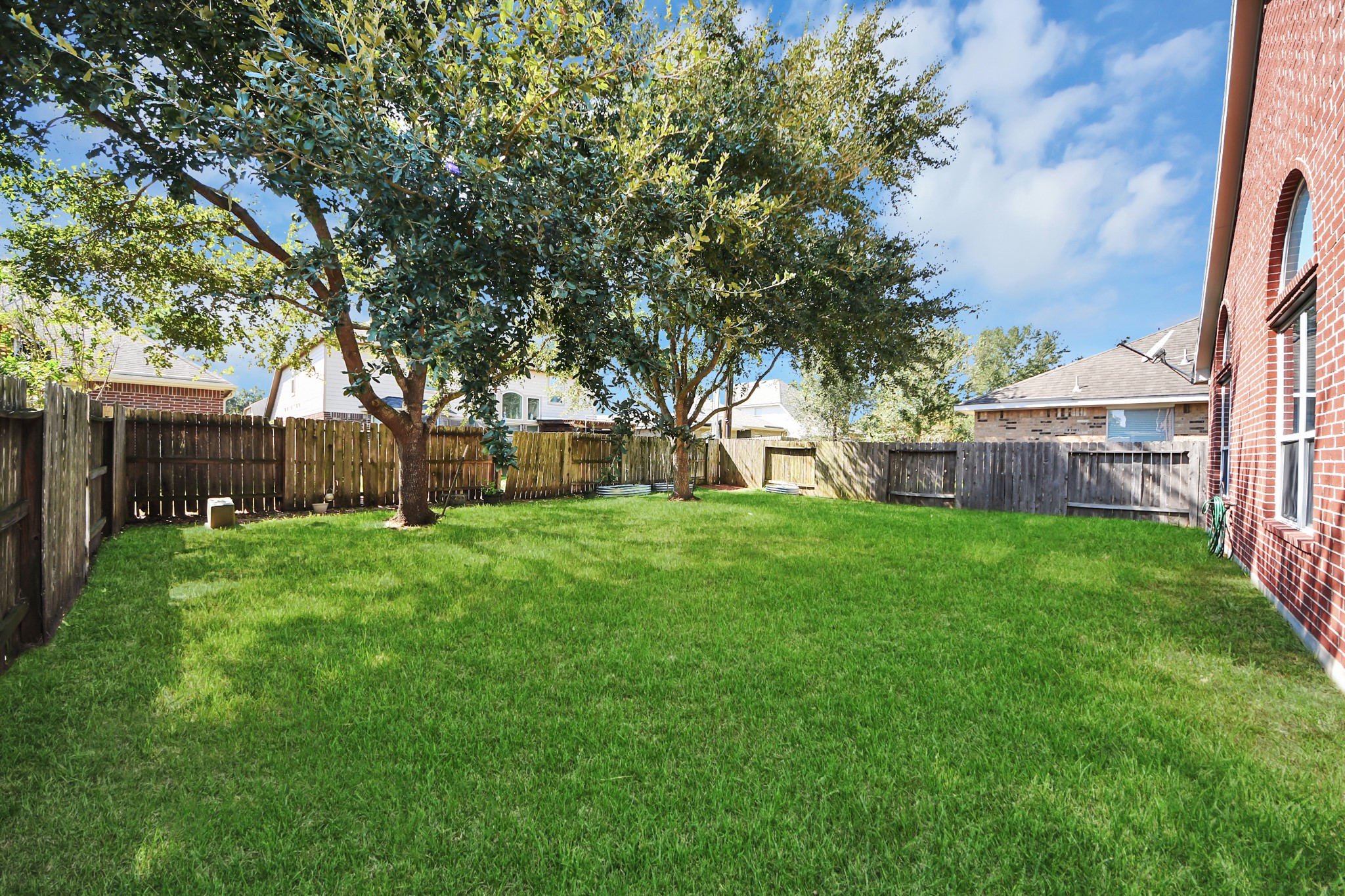 Spacious backyard