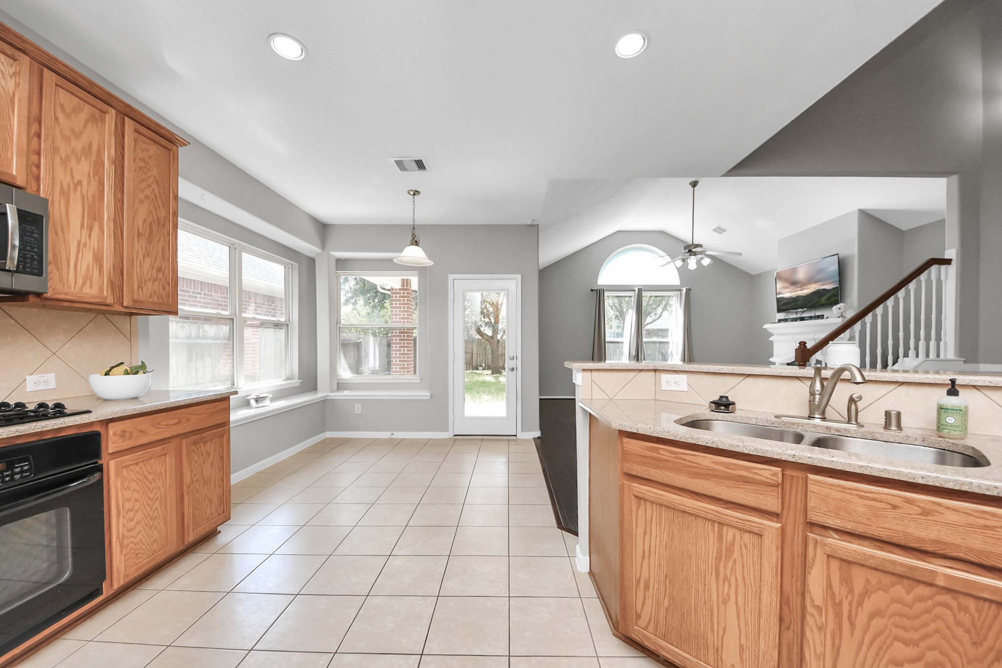 Breakfast area