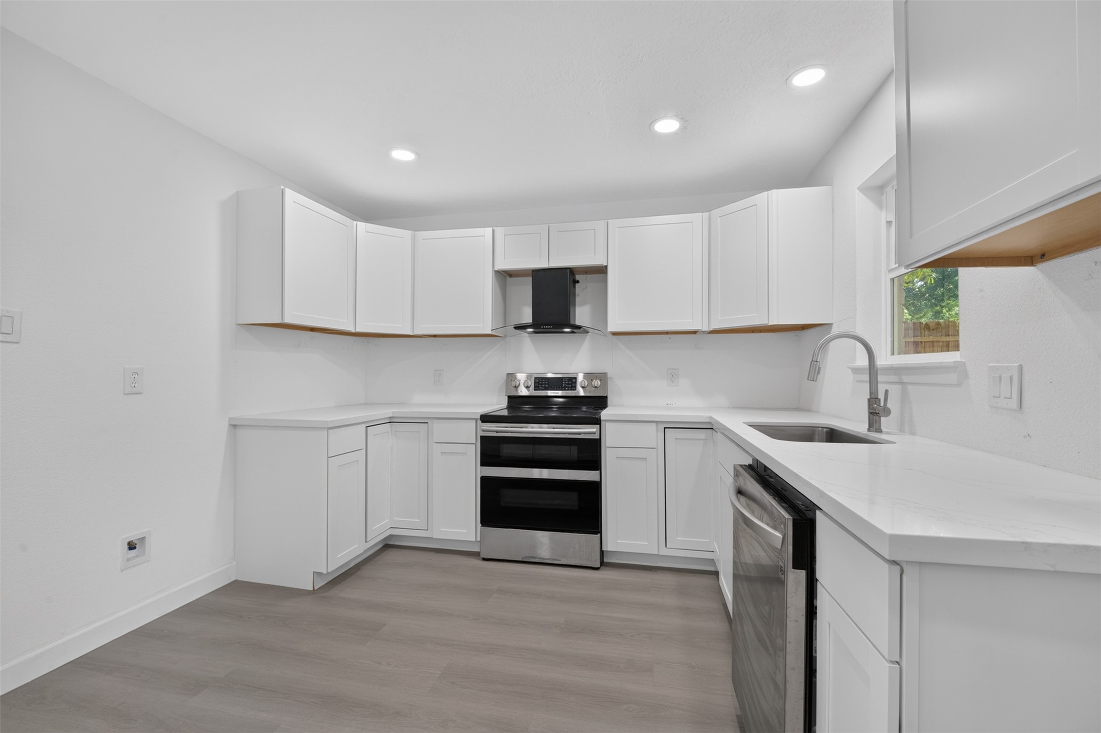 4247 Rosegate Drive, Spring, TX 77373 4247 Rosegate Drive, Spring, TX 77373