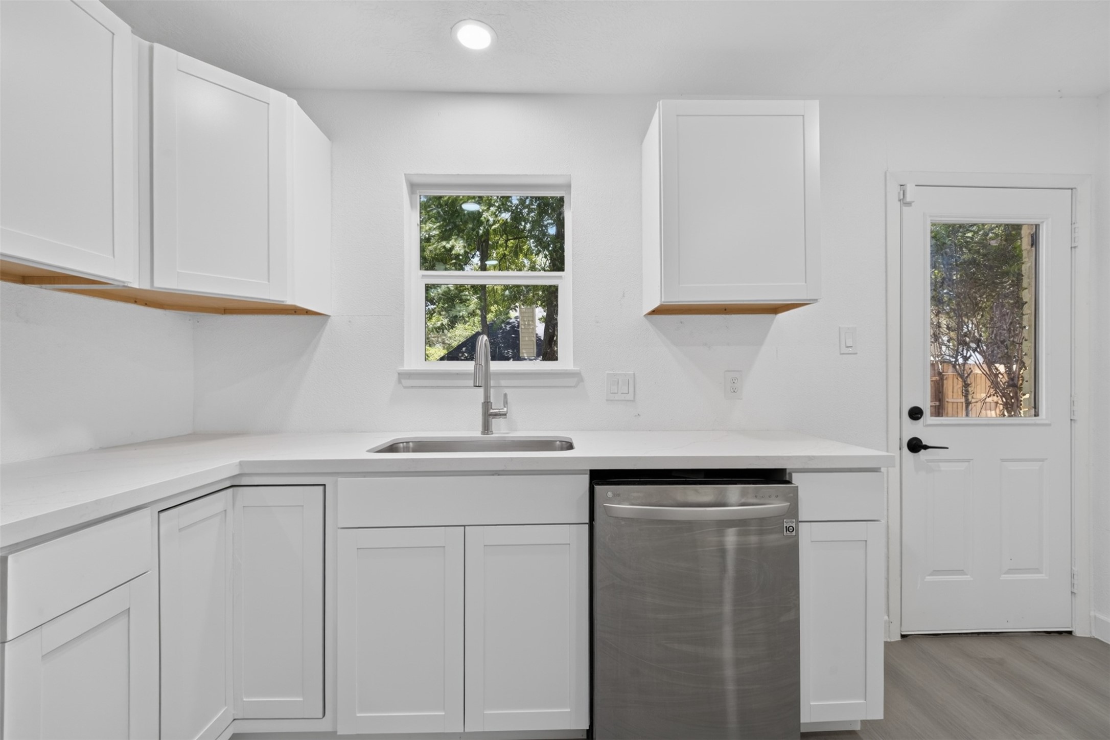 4247 Rosegate Drive, Spring, TX 77373 4247 Rosegate Drive, Spring, TX 77373