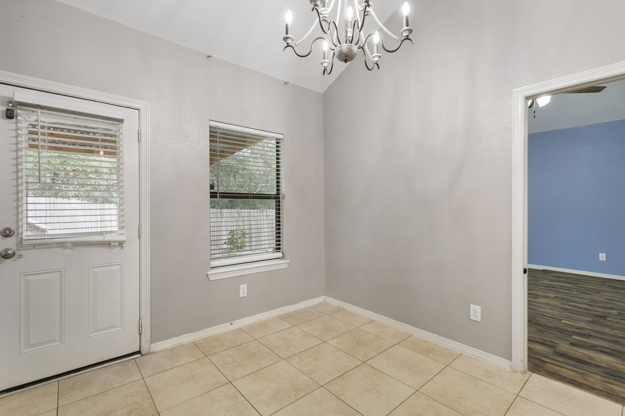 8022 N Tarrytown Crossing Drive, Conroe, TX 77304
