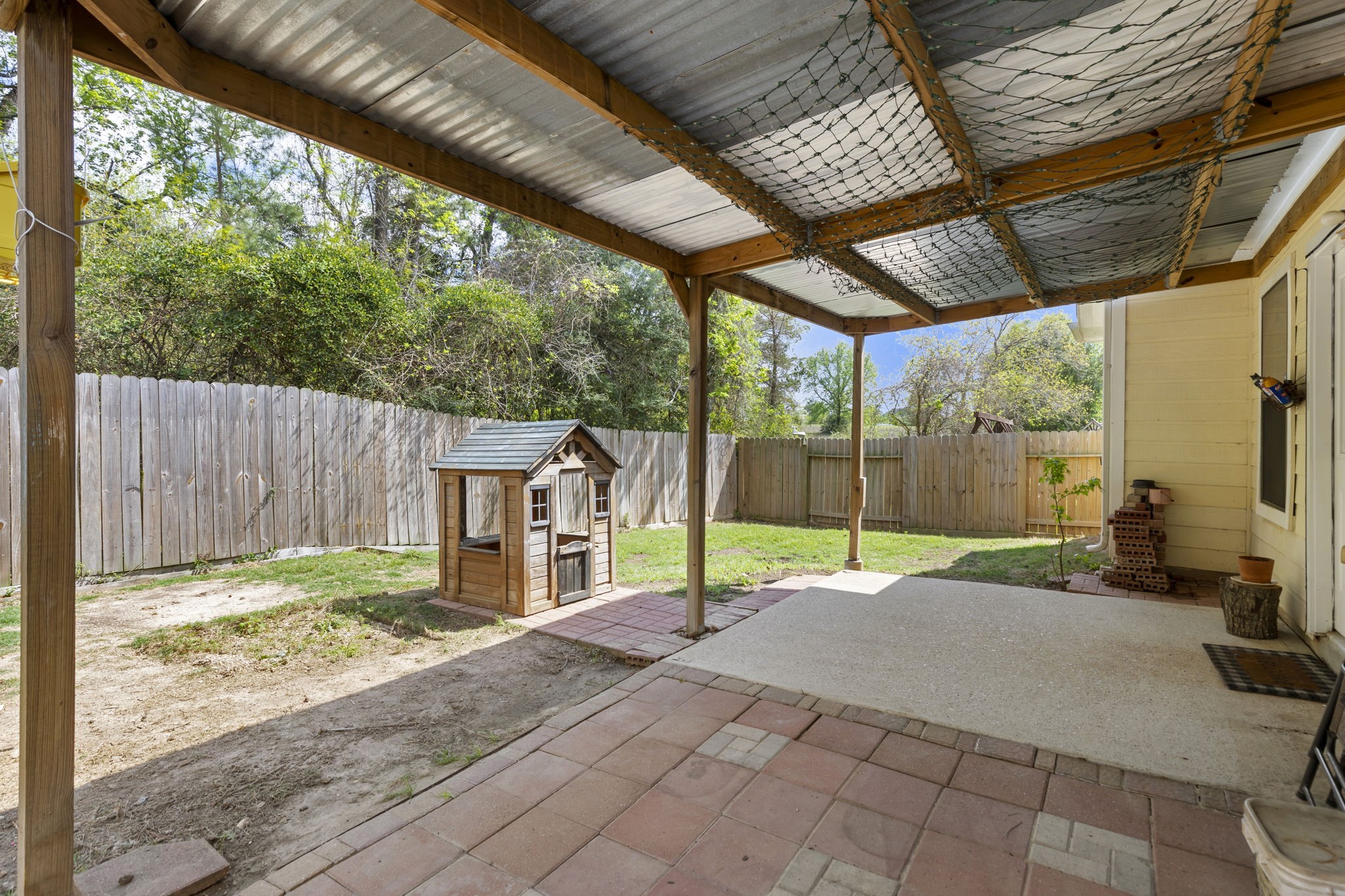 8022 N Tarrytown Crossing Drive, Conroe, TX 77304